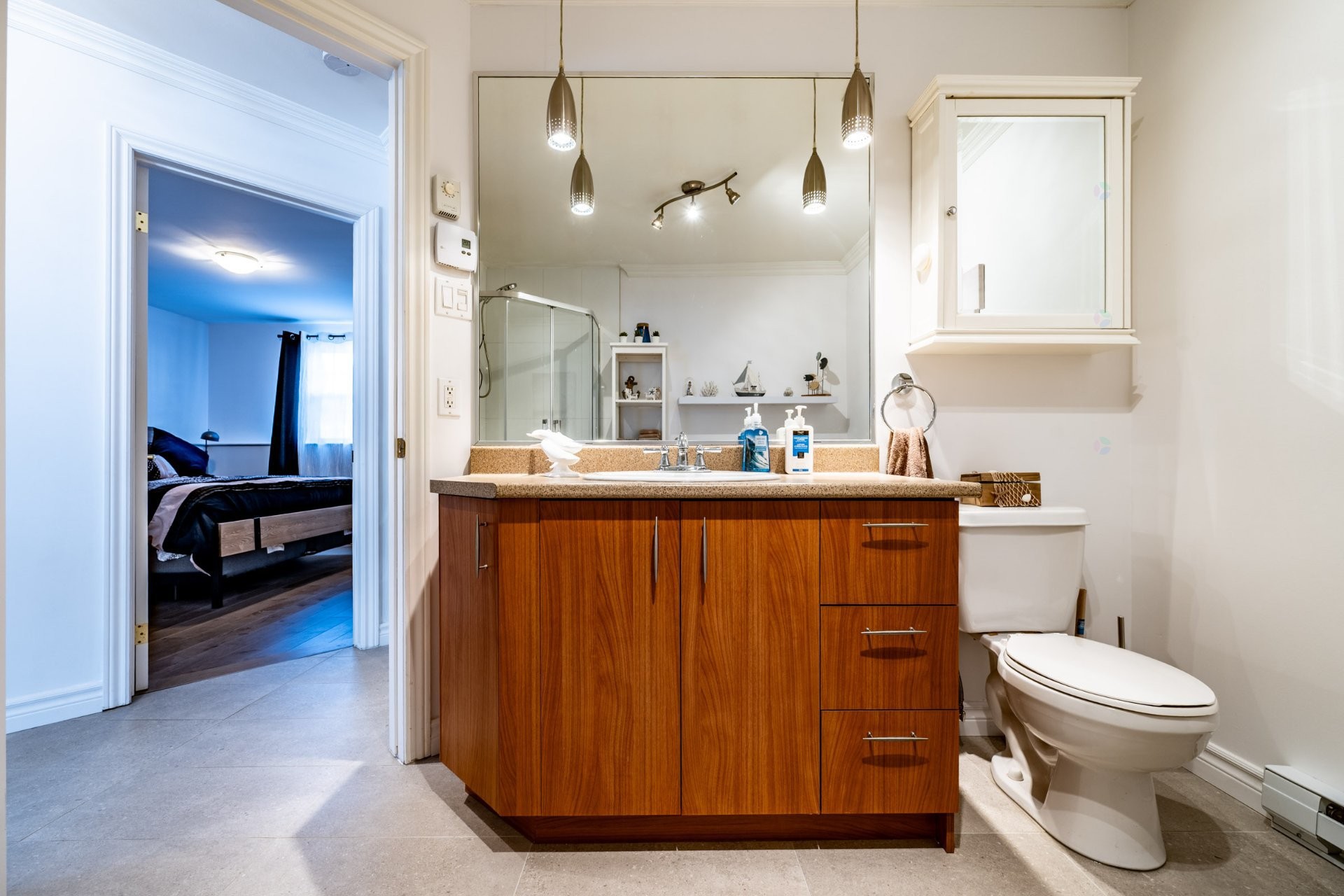 









5660


Rue Marion

, 2,
Trois-Rivières,




QC
G9A6M9

