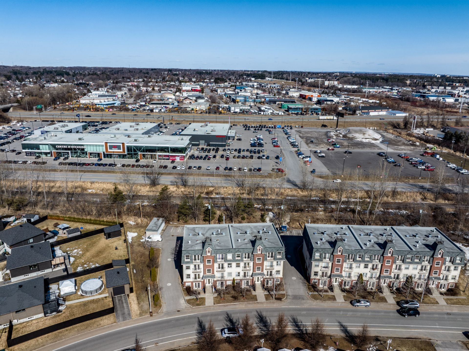 









5660


Rue Marion

, 2,
Trois-Rivières,




QC
G9A6M9

