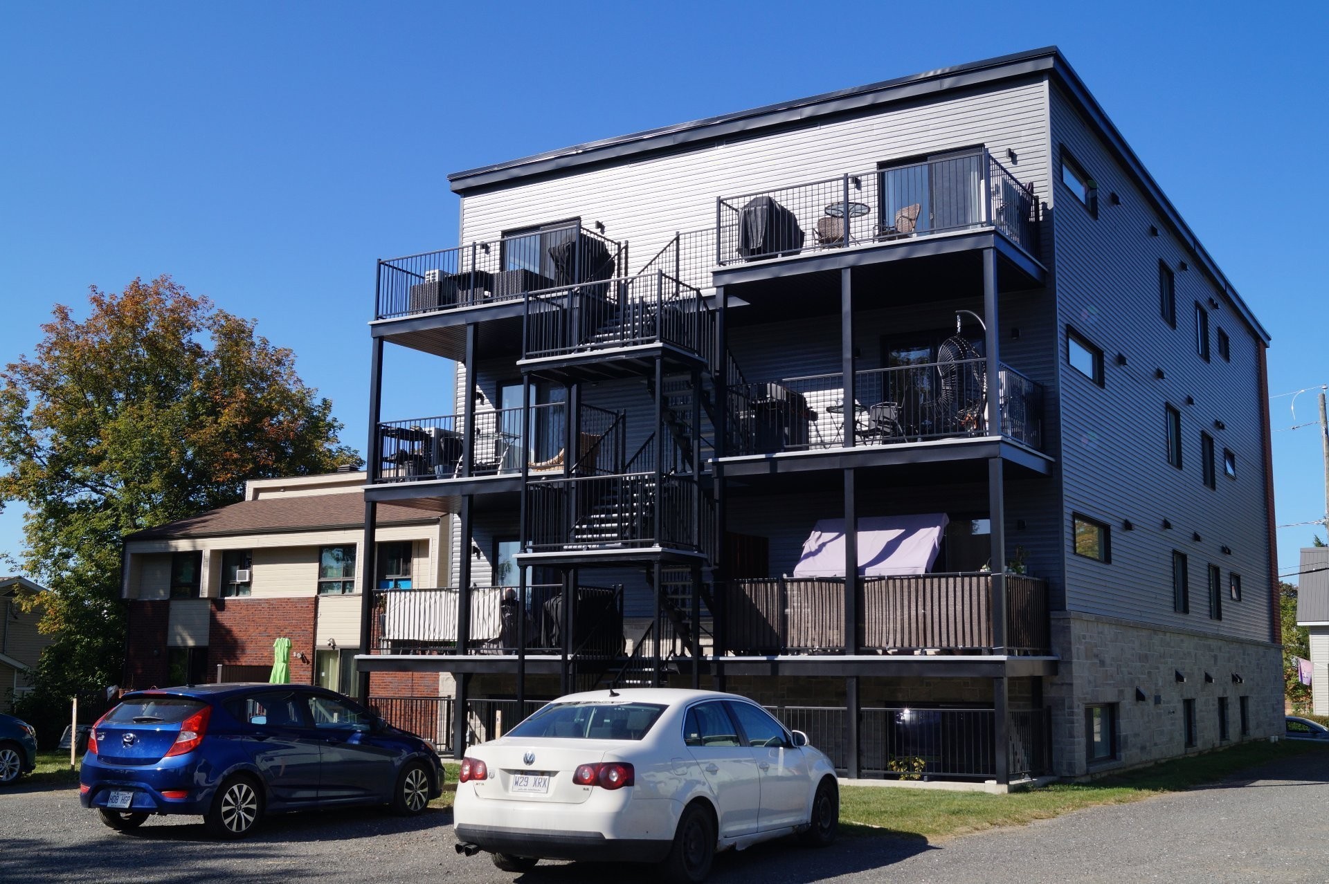 









142


Rue Caroline

, 402,
Cowansville,




QC
J2K1X3

