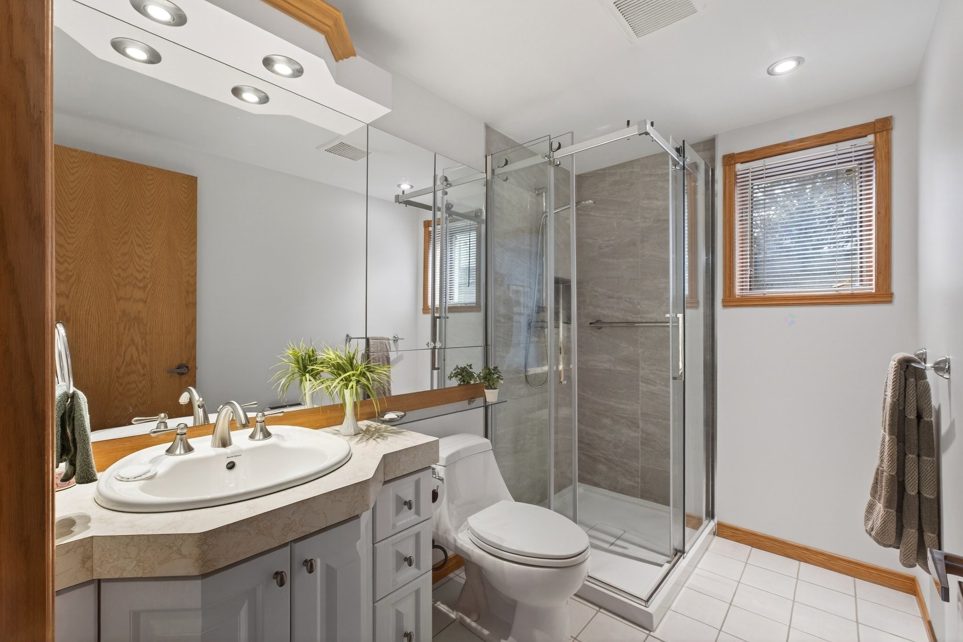 









452


Rue Jacob-Nicol

,
Sherbrooke (Les Nations),




QC
J1J4E5

