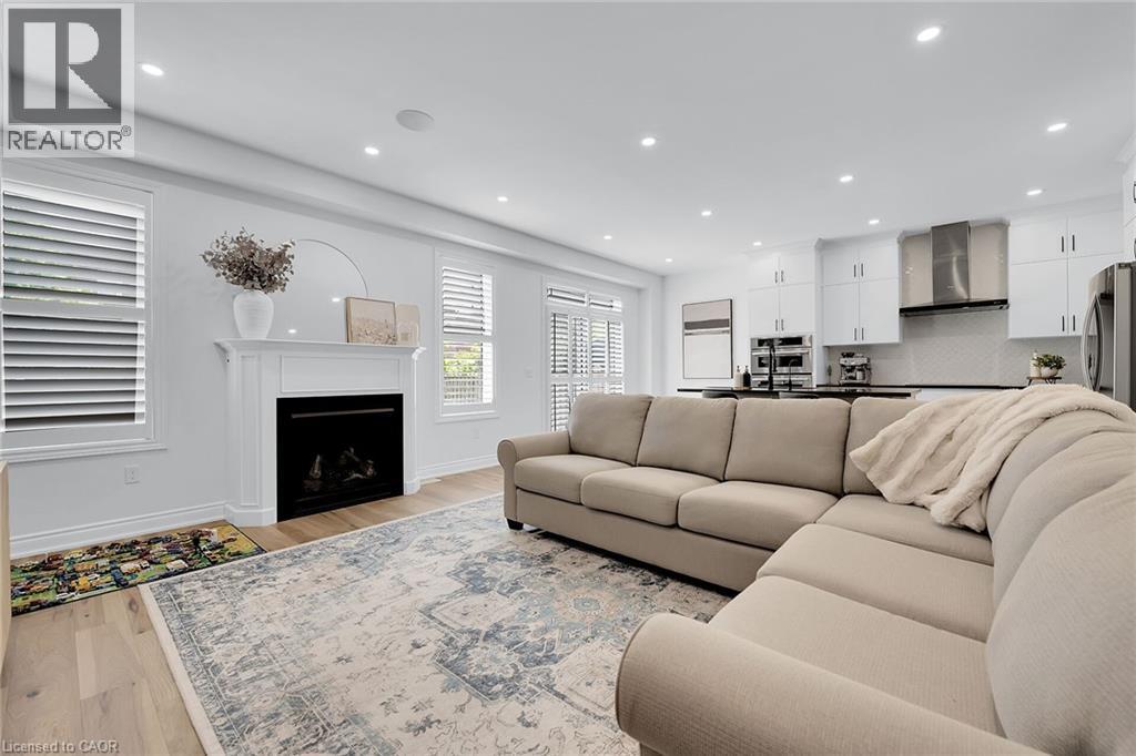 












78 CHAUMONT Drive

,
Stoney Creek,




Ontario
L8J0J8

