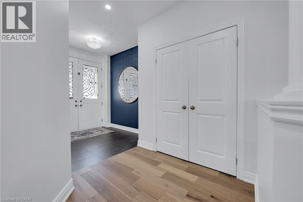 












78 CHAUMONT Drive

,
Stoney Creek,




Ontario
L8J0J8

