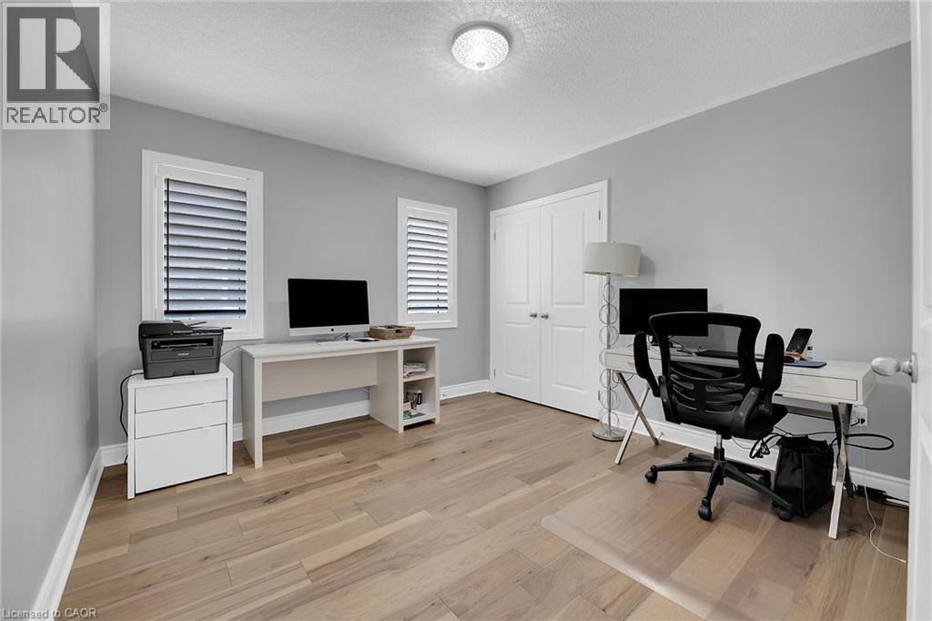 












78 CHAUMONT Drive

,
Stoney Creek,




Ontario
L8J0J8

