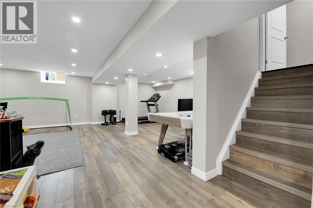 












78 CHAUMONT Drive

,
Stoney Creek,




Ontario
L8J0J8

