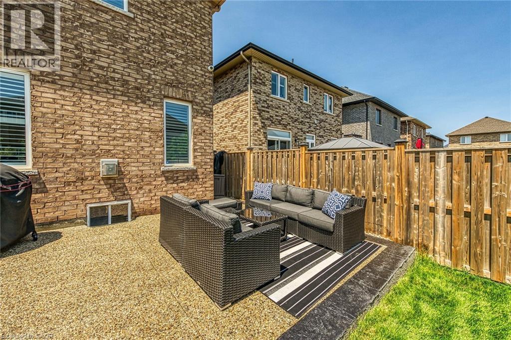 












78 CHAUMONT Drive

,
Stoney Creek,




Ontario
L8J0J8

