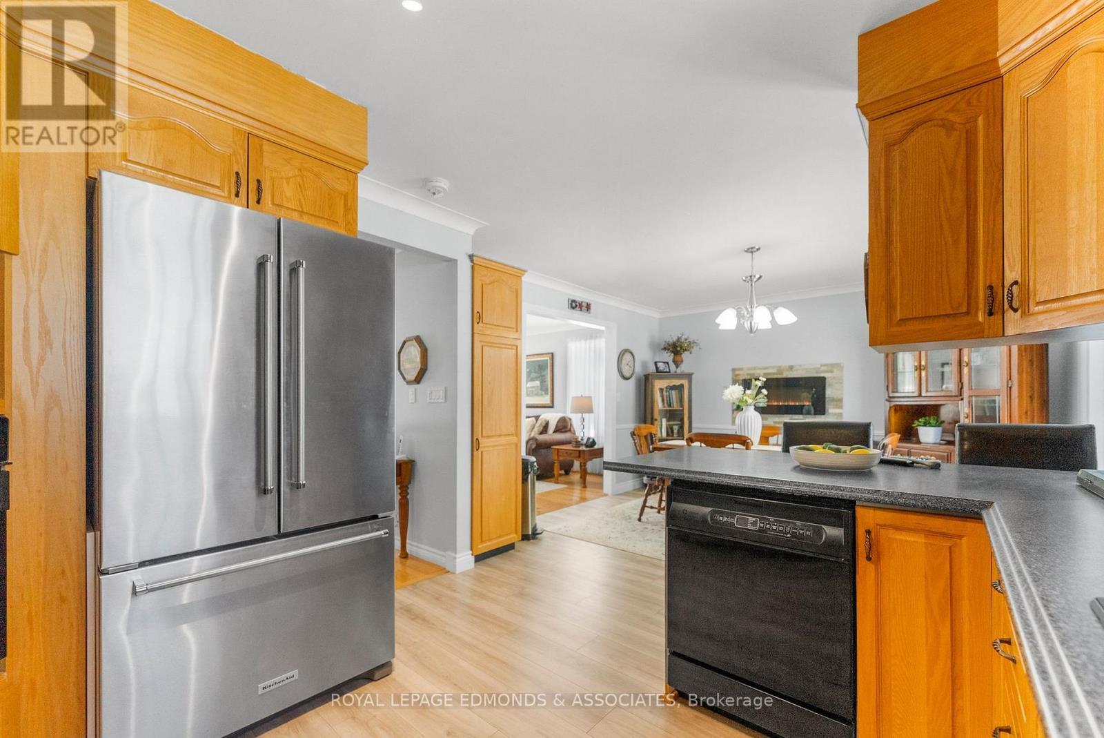 












768 AIRPORT ROAD

,
Petawawa,




Ontario
K8A6W7


