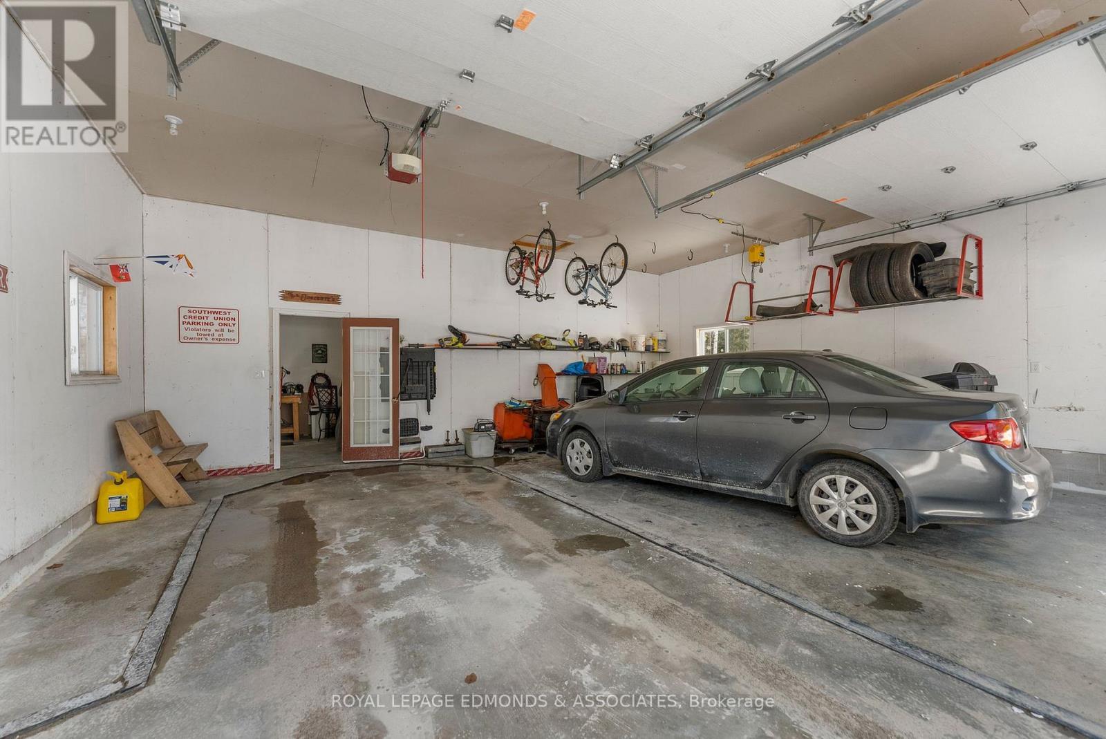 












768 AIRPORT ROAD

,
Petawawa,




Ontario
K8A6W7

