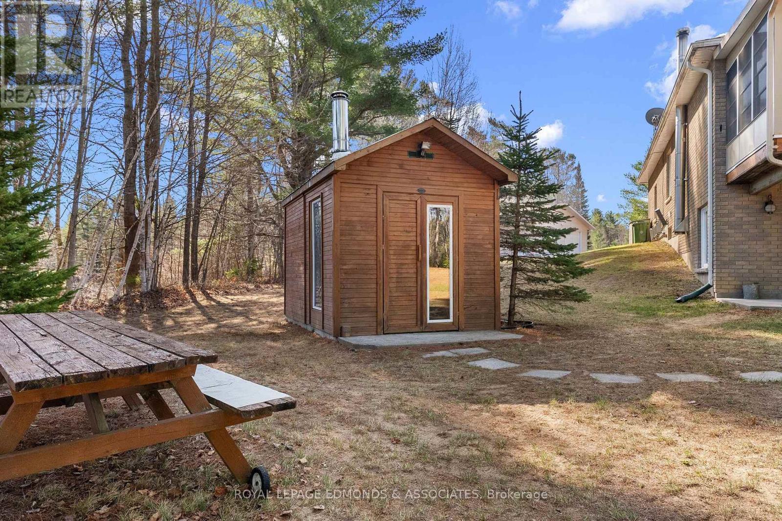 












768 AIRPORT ROAD

,
Petawawa,




Ontario
K8A6W7

