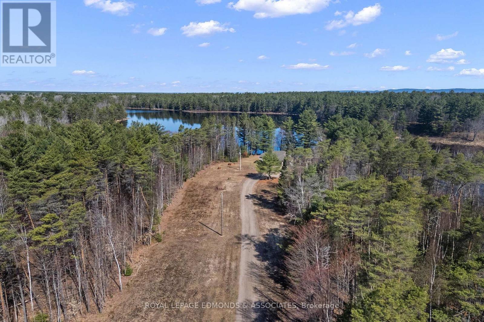 












768 AIRPORT ROAD

,
Petawawa,




Ontario
K8A6W7

