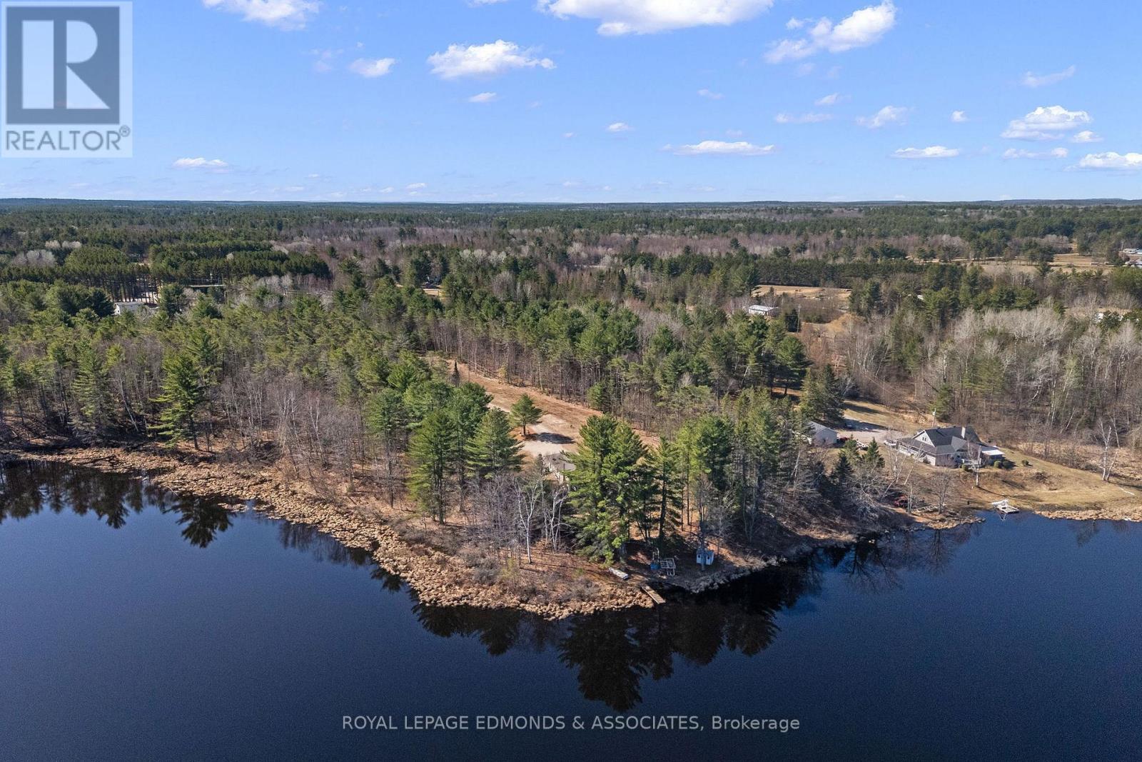












768 AIRPORT ROAD

,
Petawawa,




Ontario
K8A6W7

