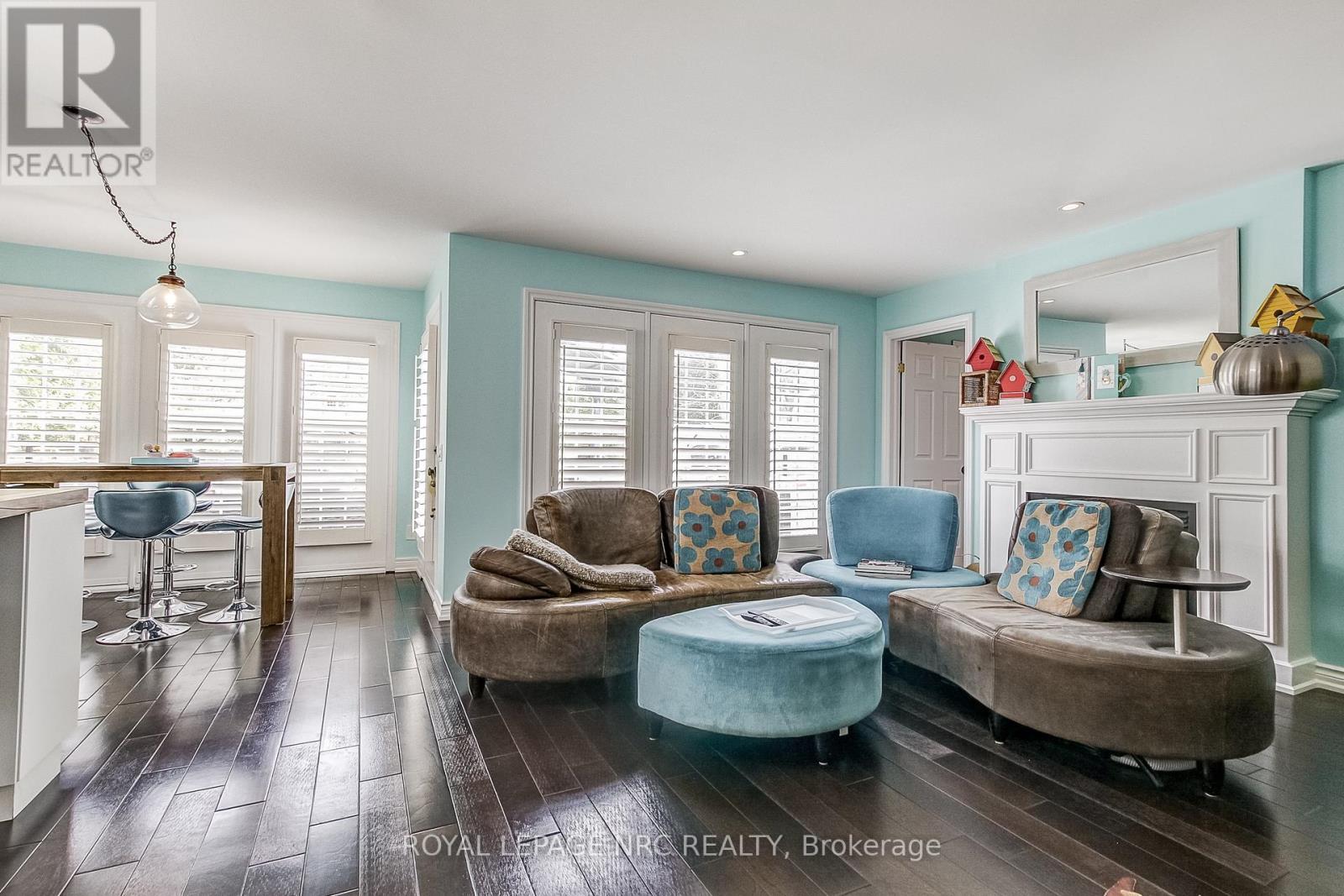 












330 GATE STREET

,
Niagara-on-the-Lake (Town),




Ontario
L0S1J0

