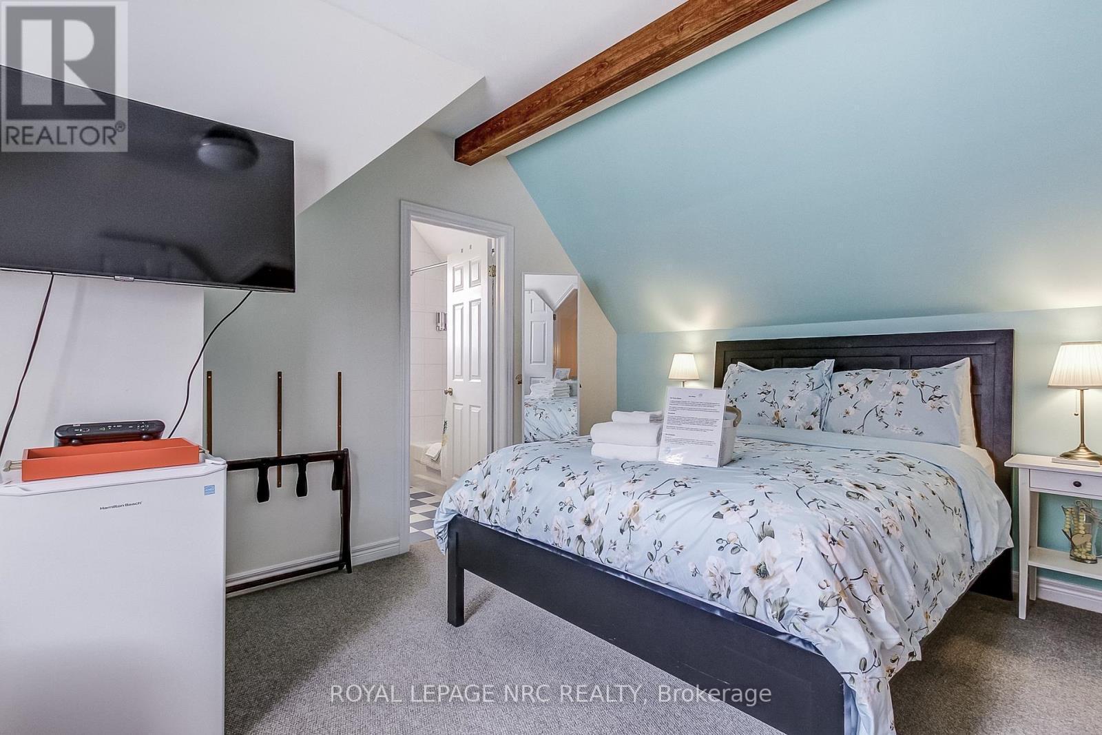 












330 GATE STREET

,
Niagara-on-the-Lake (Town),




Ontario
L0S1J0

