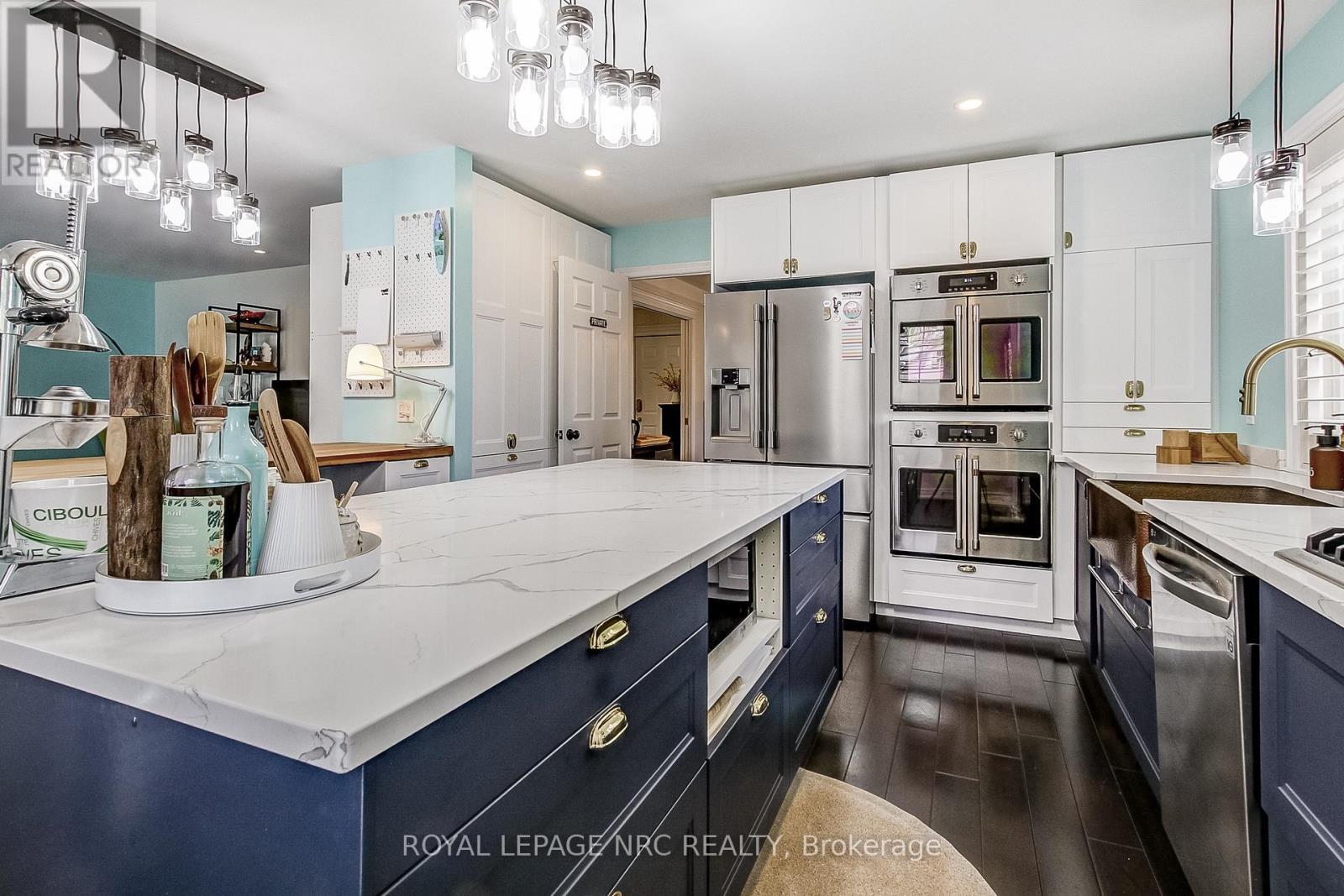 












330 GATE STREET

,
Niagara-on-the-Lake (Town),




Ontario
L0S1J0

