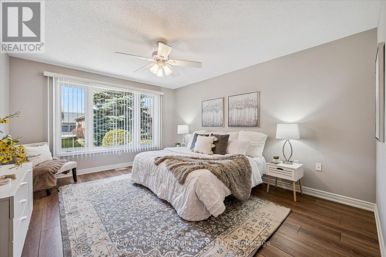 












68 BASSWOOD DRIVE

,
Guelph (Village By The Arboretum),




Ontario
N1G4X7

