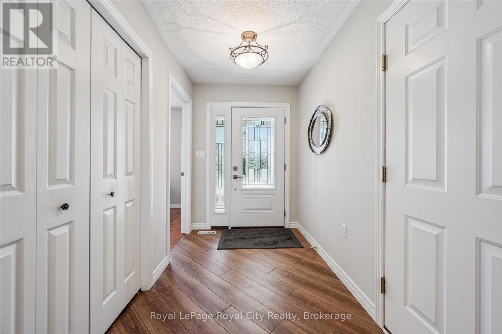 












68 BASSWOOD DRIVE

,
Guelph (Village By The Arboretum),




Ontario
N1G4X7

