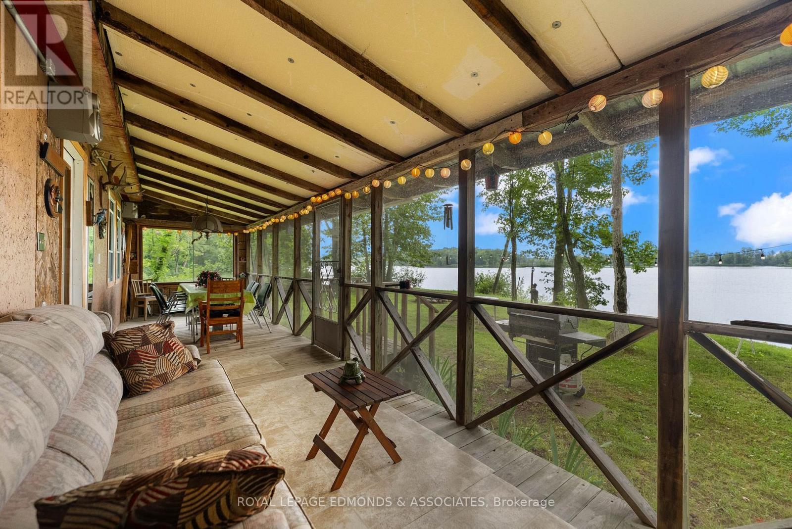 












178 PURPLE FINCH TRAIL

,
Whitewater Region,




Ontario
K0J1C0

