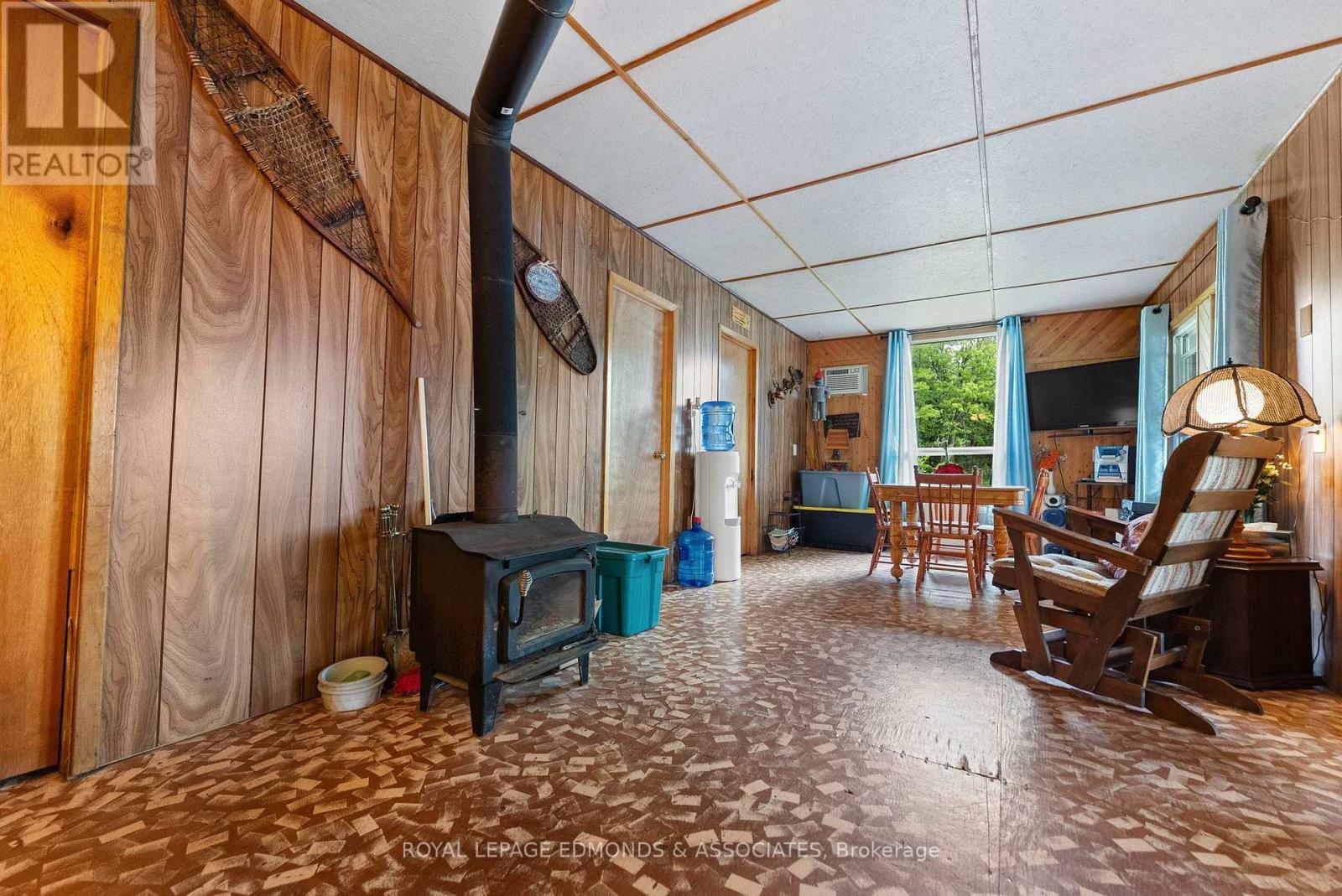 












178 PURPLE FINCH TRAIL

,
Whitewater Region,




Ontario
K0J1C0

