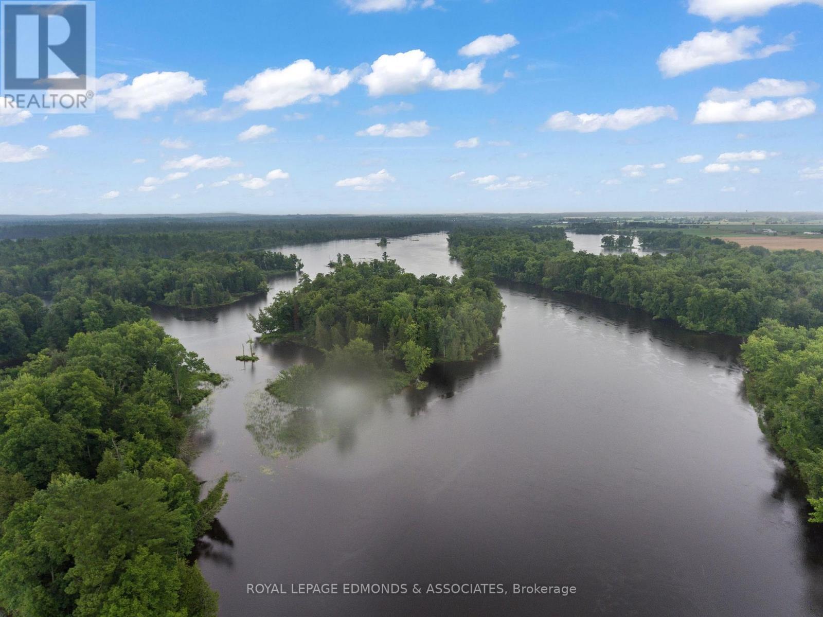 












178 PURPLE FINCH TRAIL

,
Whitewater Region,




Ontario
K0J1C0

