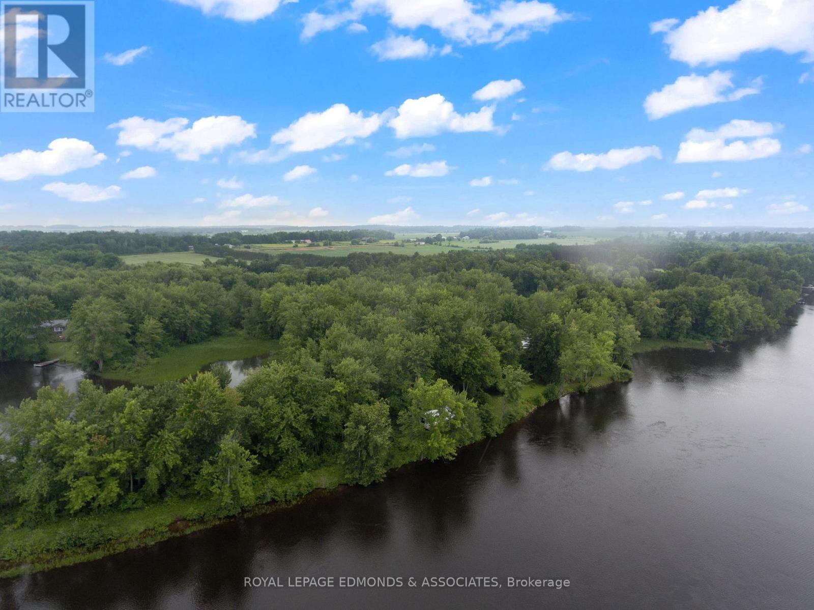 












178 PURPLE FINCH TRAIL

,
Whitewater Region,




Ontario
K0J1C0


