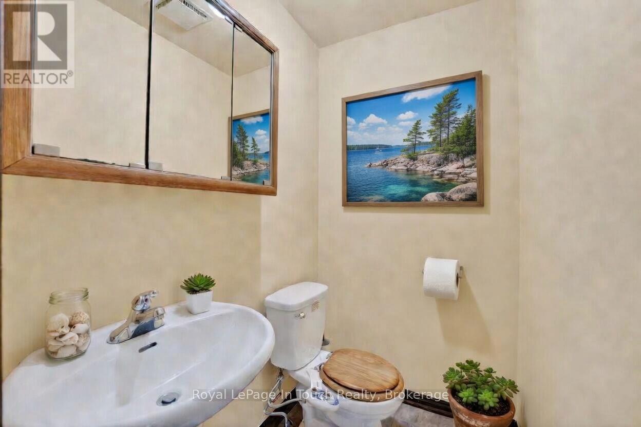 












23 DUQUETTE COURT

,
Tiny,




Ontario
L9M0H3

