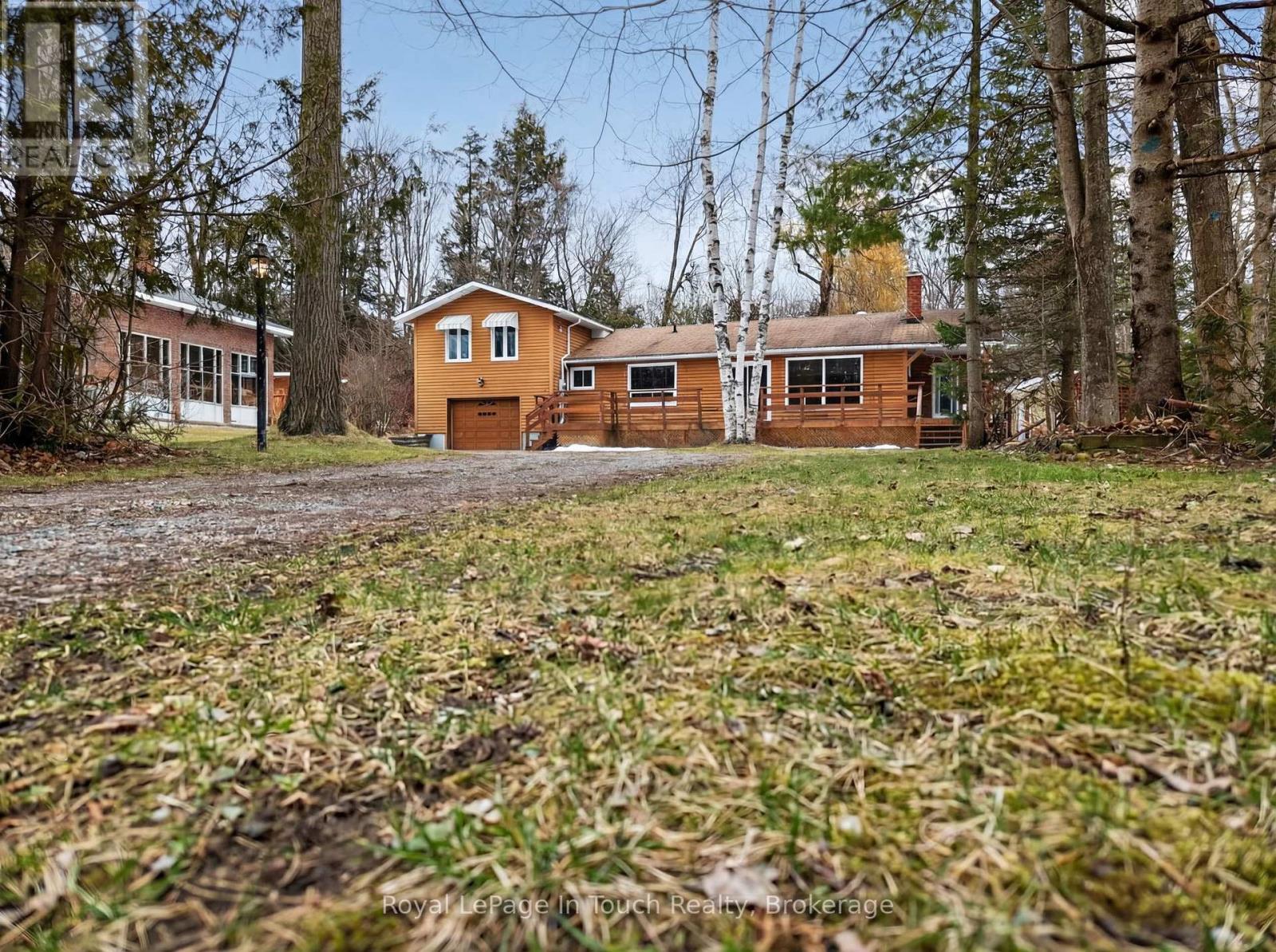 












23 DUQUETTE COURT

,
Tiny,




Ontario
L9M0H3

