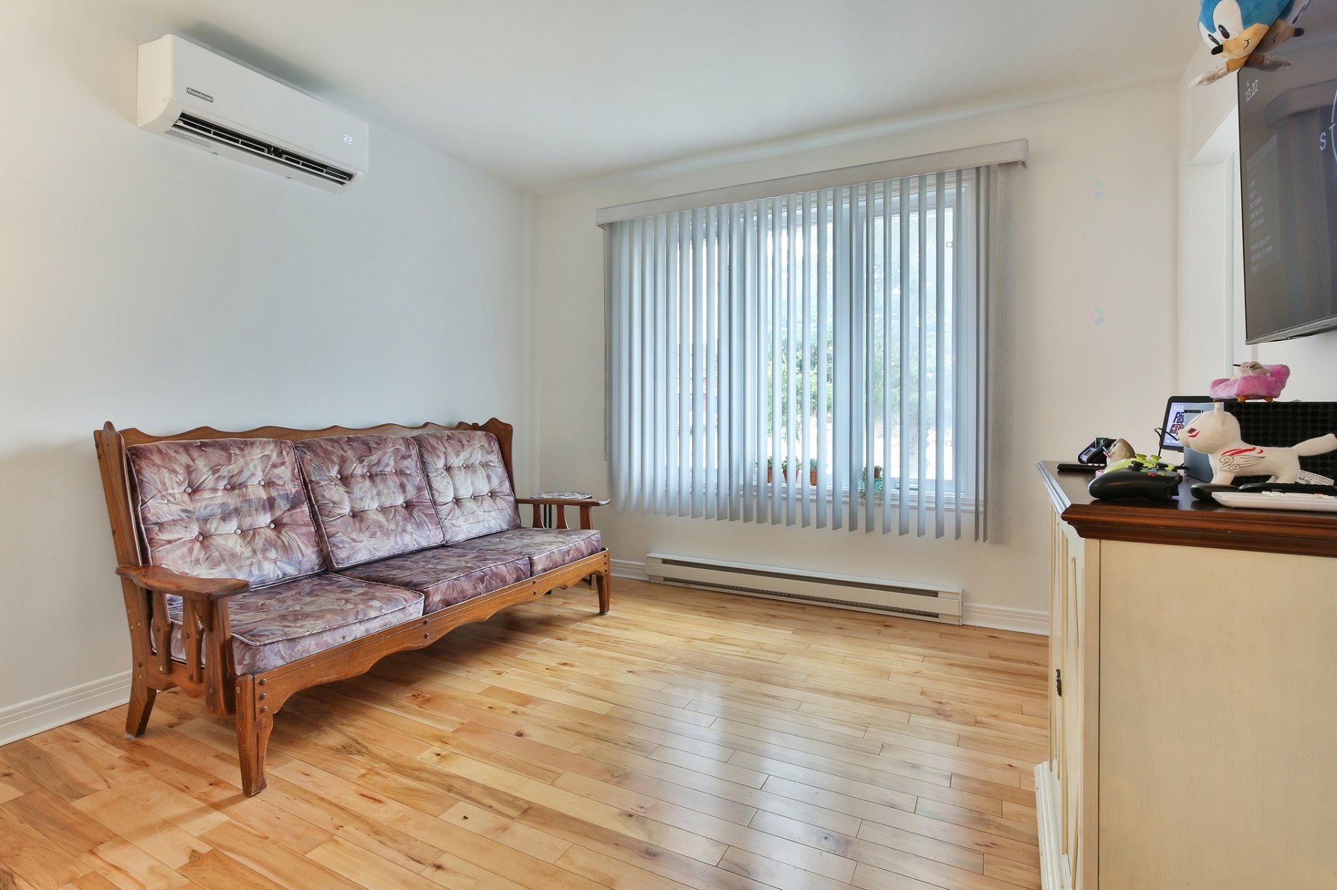 









1494


Rue Bernier

,
Saint-Jean-sur-Richelieu,




QC
J2W1C2

