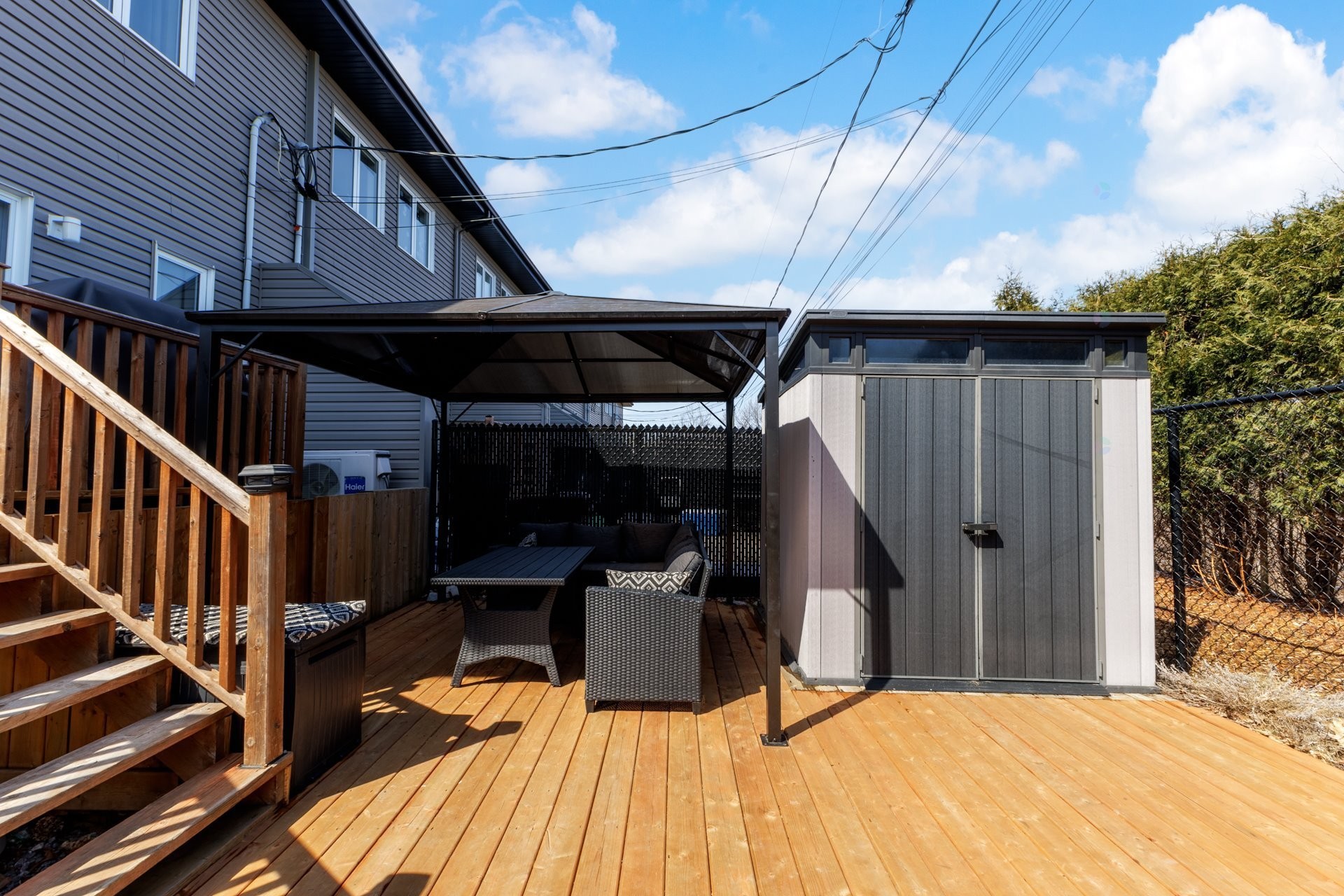 









62


Rue du Summerlea

,
Pointe-des-Cascades,




QC
J0P1M0

