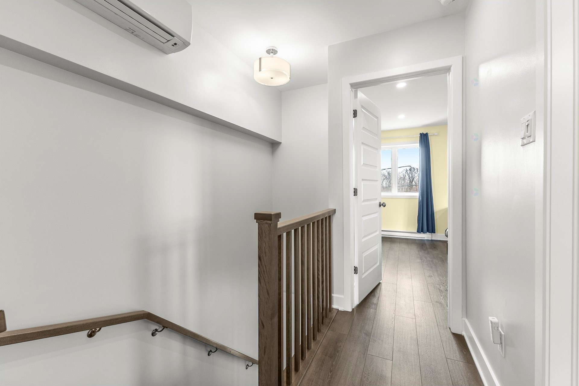 









62


Rue du Summerlea

,
Pointe-des-Cascades,




QC
J0P1M0

