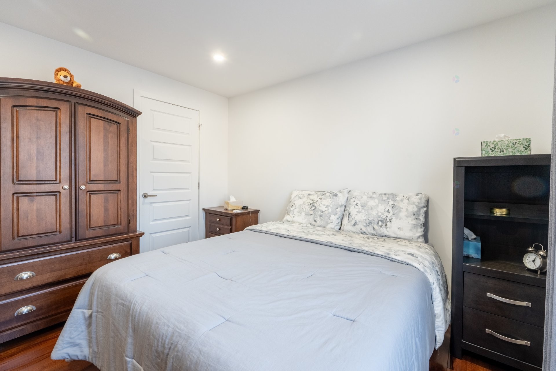 









12050


Rue Cousineau

,
Montréal (Ahuntsic-Cartierville),




QC
H4K1P5

