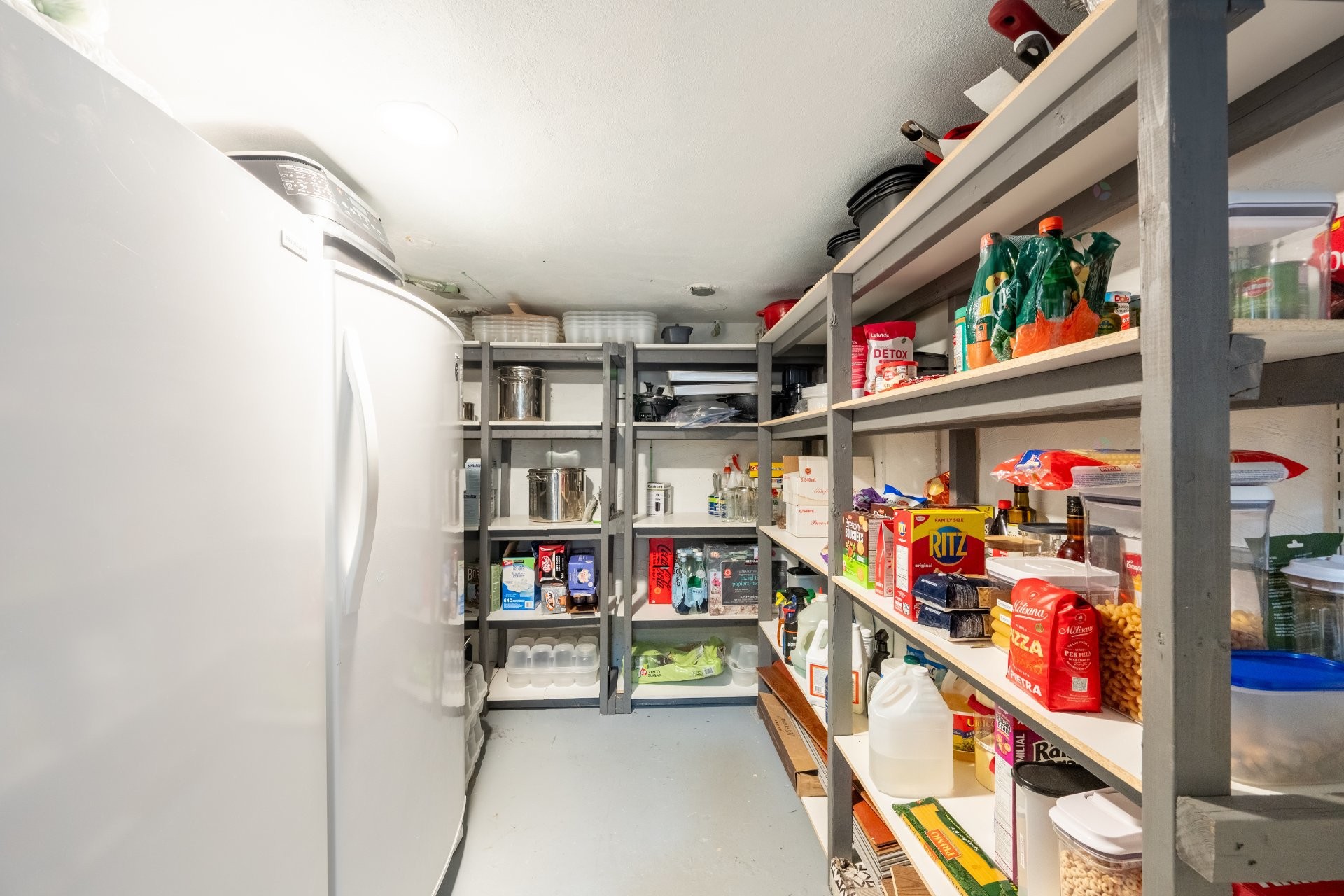 









12050


Rue Cousineau

,
Montréal (Ahuntsic-Cartierville),




QC
H4K1P5

