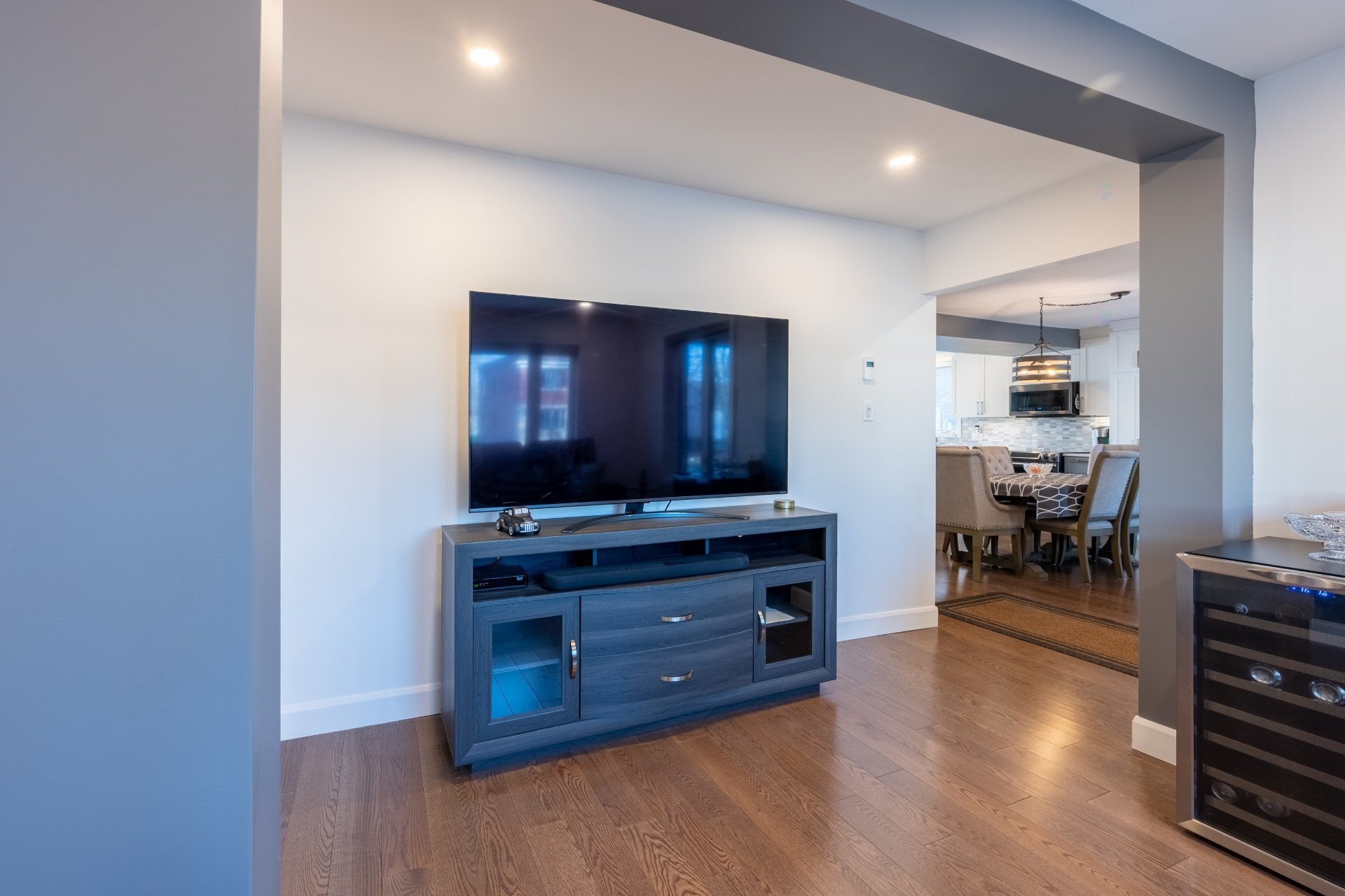 









12050


Rue Cousineau

,
Montréal (Ahuntsic-Cartierville),




QC
H4K1P5

