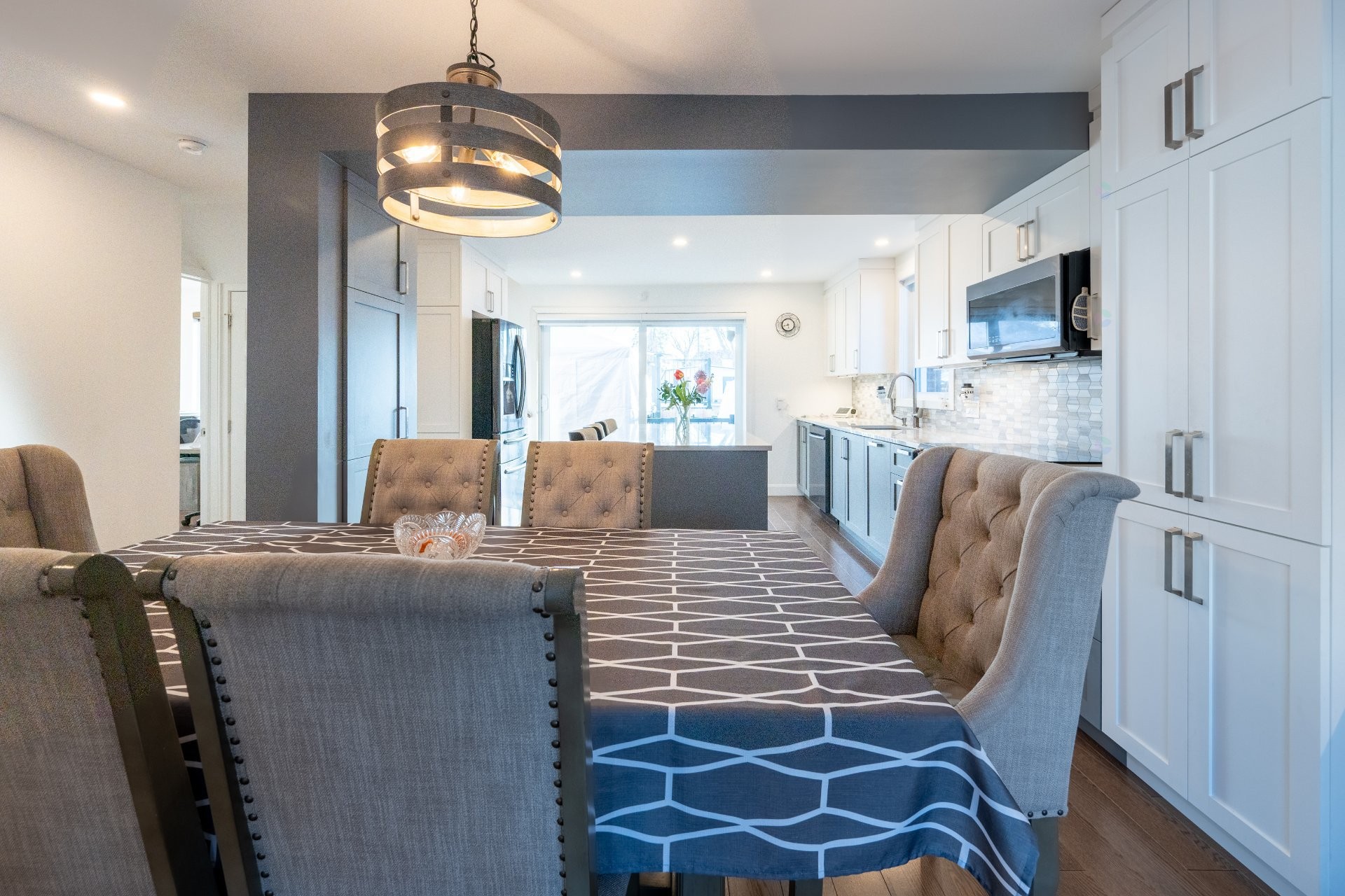 









12050


Rue Cousineau

,
Montréal (Ahuntsic-Cartierville),




QC
H4K1P5

