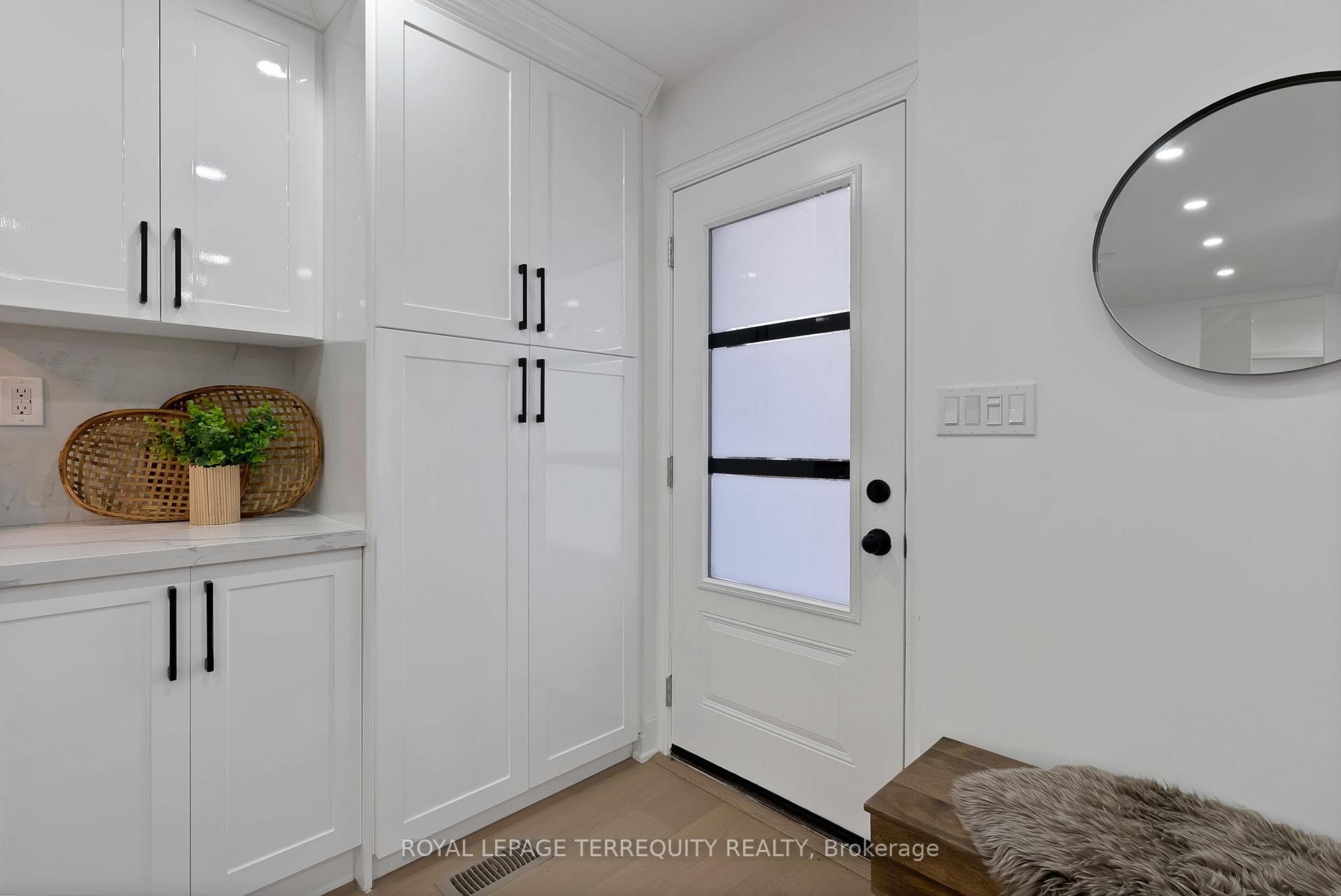 









40


Leroy

Avenue,
Toronto,




ON
M4J 4G8

