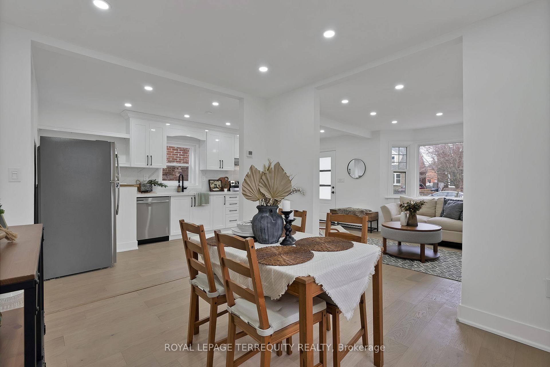 









40


Leroy

Avenue,
Toronto,




ON
M4J 4G8

