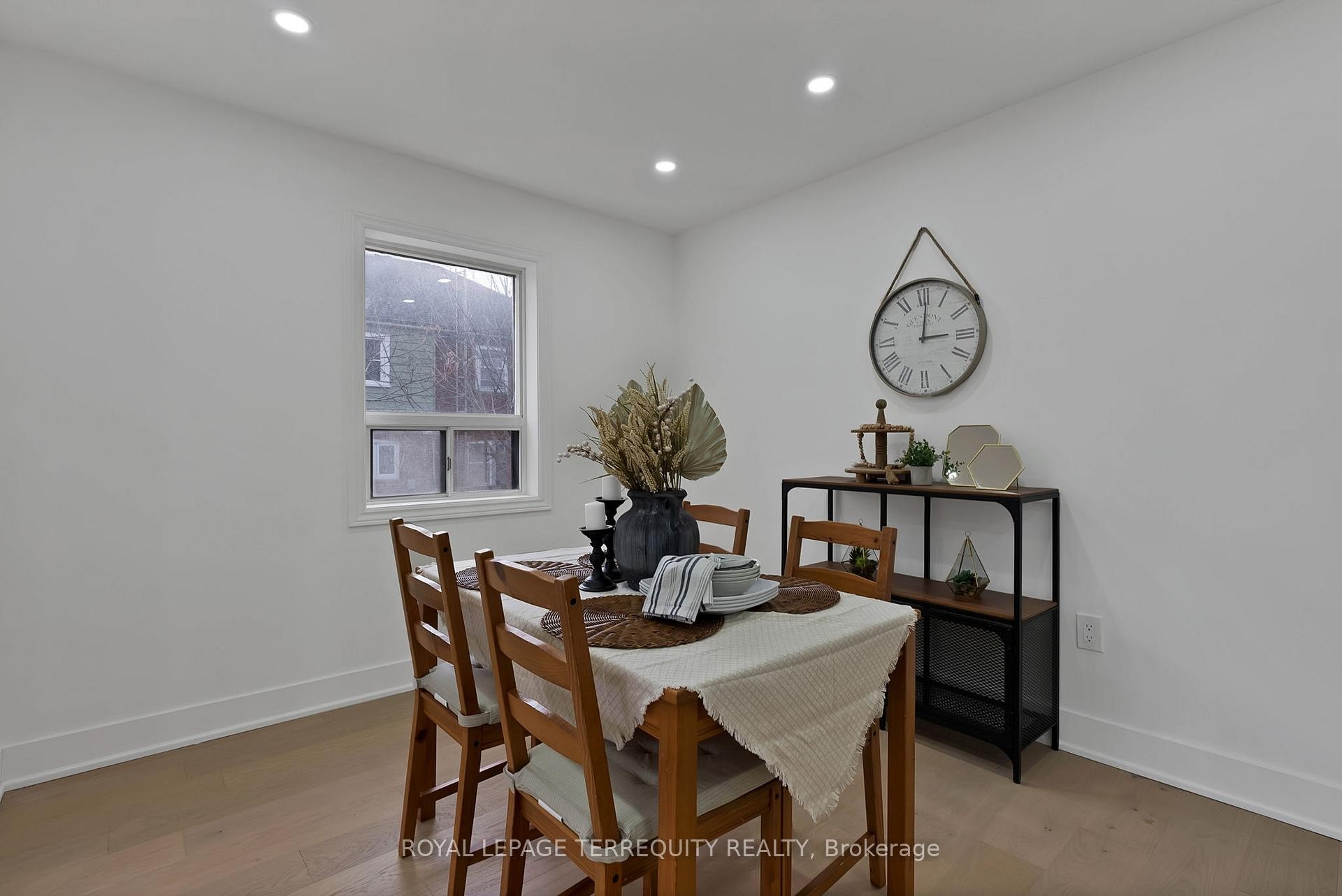 









40


Leroy

Avenue,
Toronto,




ON
M4J 4G8

