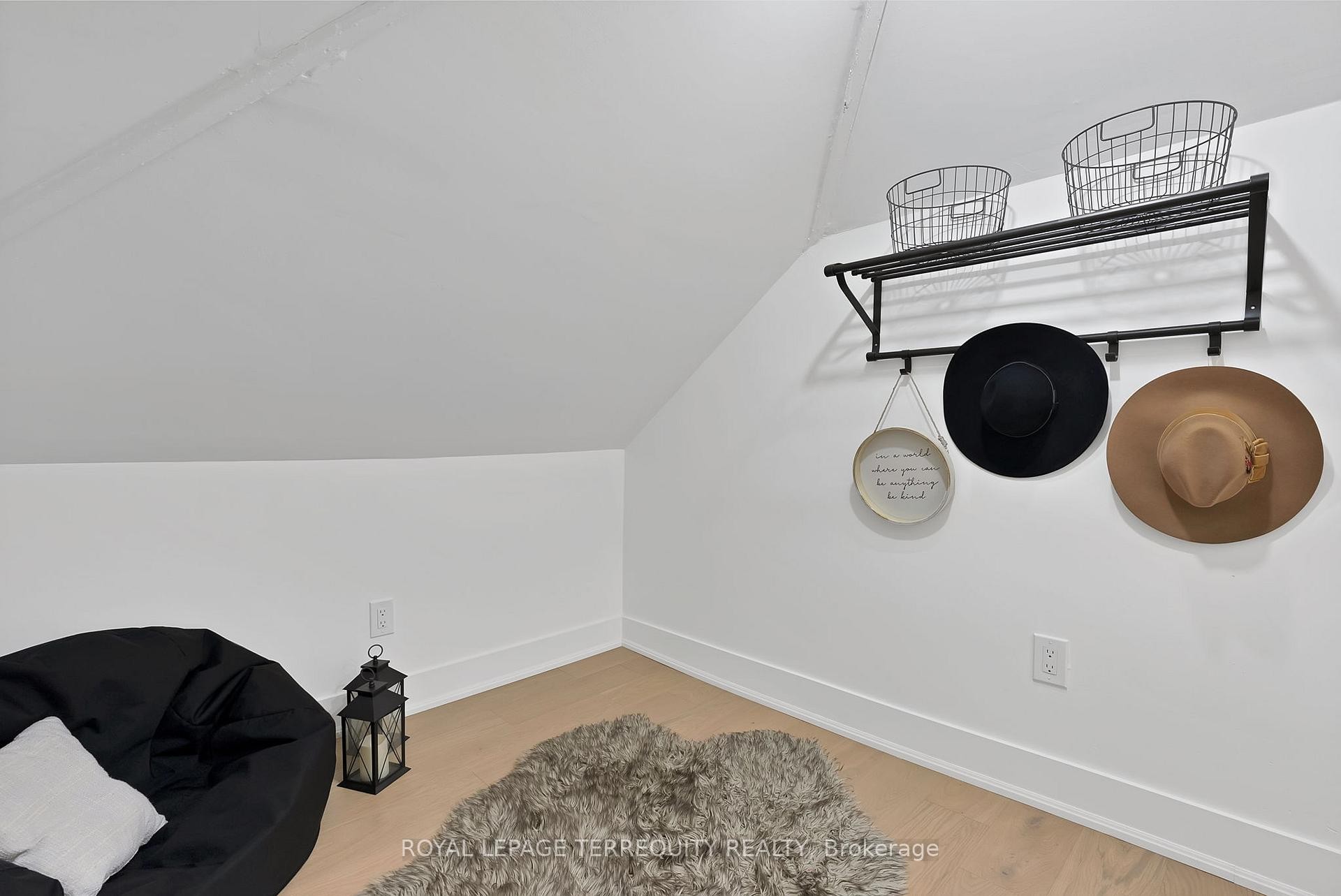 









40


Leroy

Avenue,
Toronto,




ON
M4J 4G8

