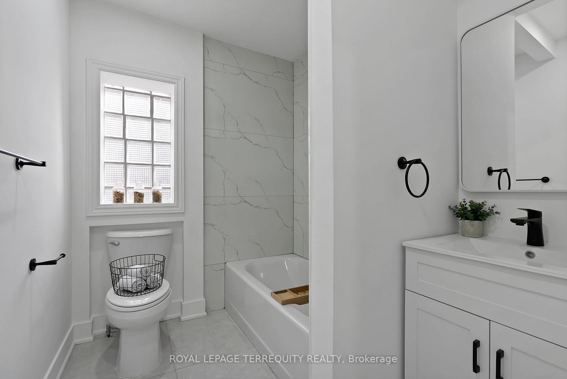 









40


Leroy

Avenue,
Toronto,




ON
M4J 4G8

