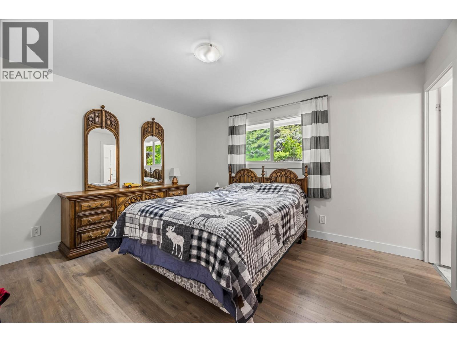 












2103 Valleyview Drive

,
Kamloops,




British Columbia
V2C4C3

