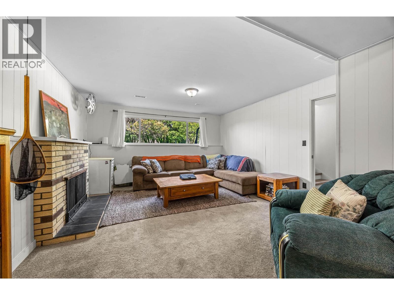 












2103 Valleyview Drive

,
Kamloops,




British Columbia
V2C4C3

