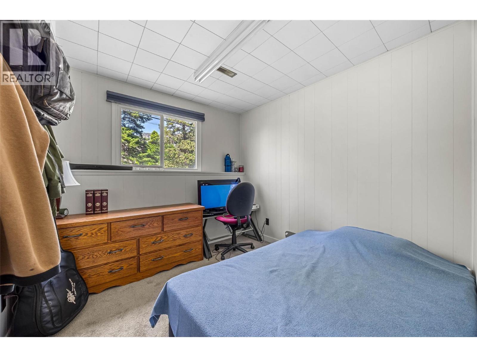 












2103 Valleyview Drive

,
Kamloops,




British Columbia
V2C4C3

