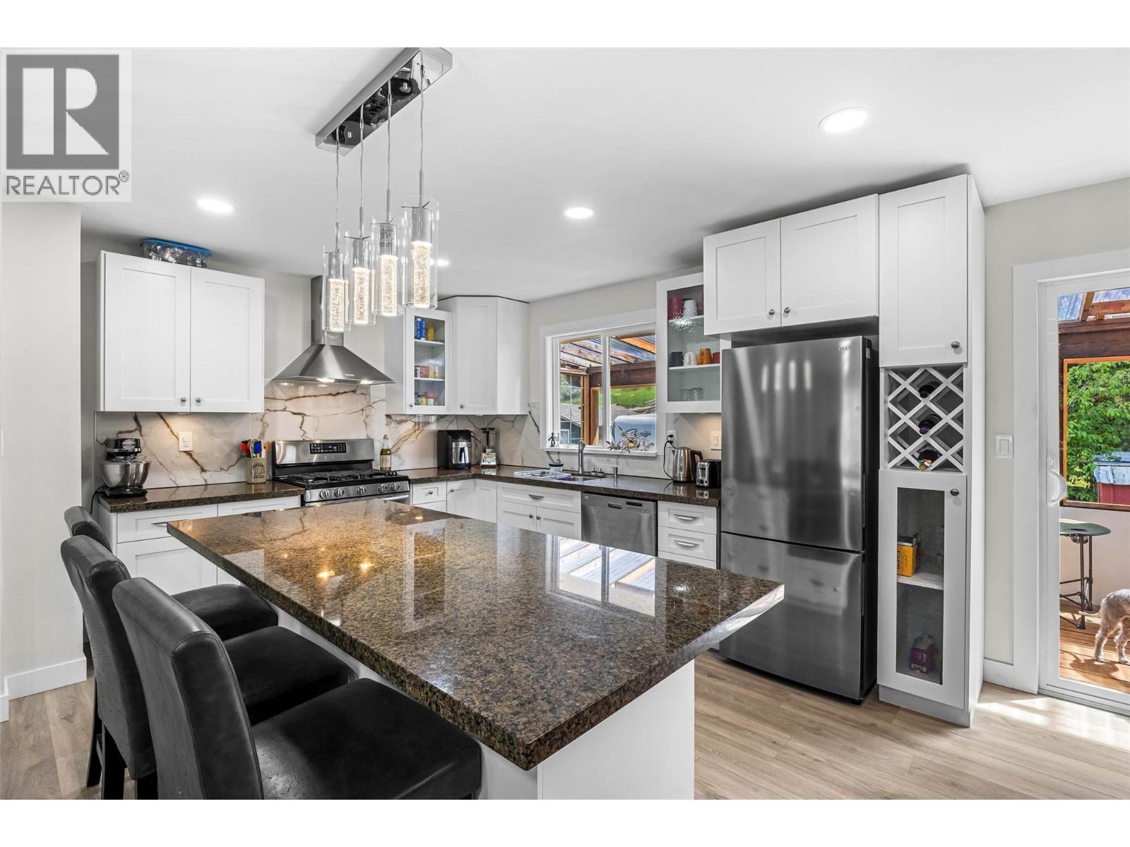 












2103 Valleyview Drive

,
Kamloops,




British Columbia
V2C4C3

