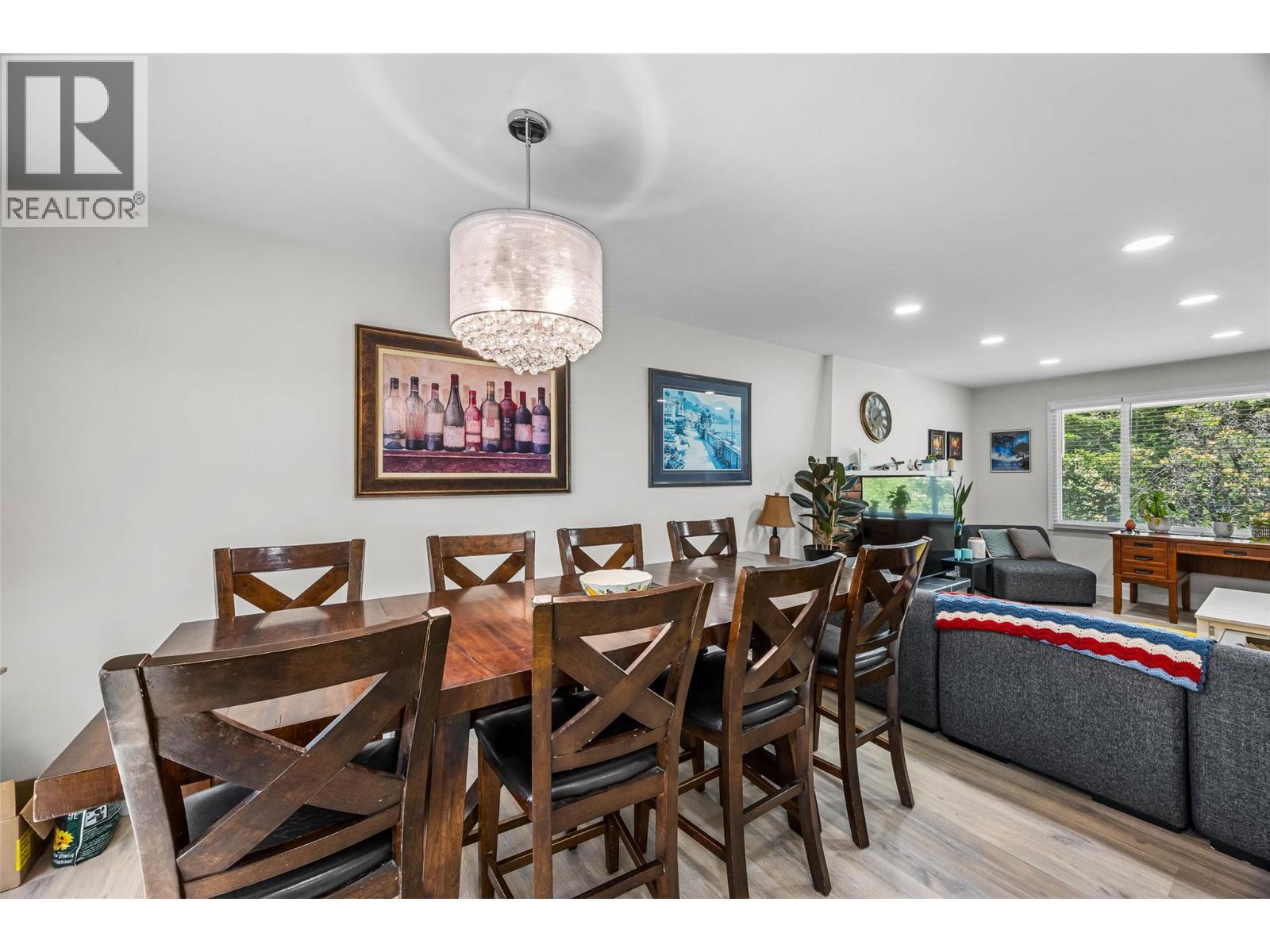 












2103 Valleyview Drive

,
Kamloops,




British Columbia
V2C4C3

