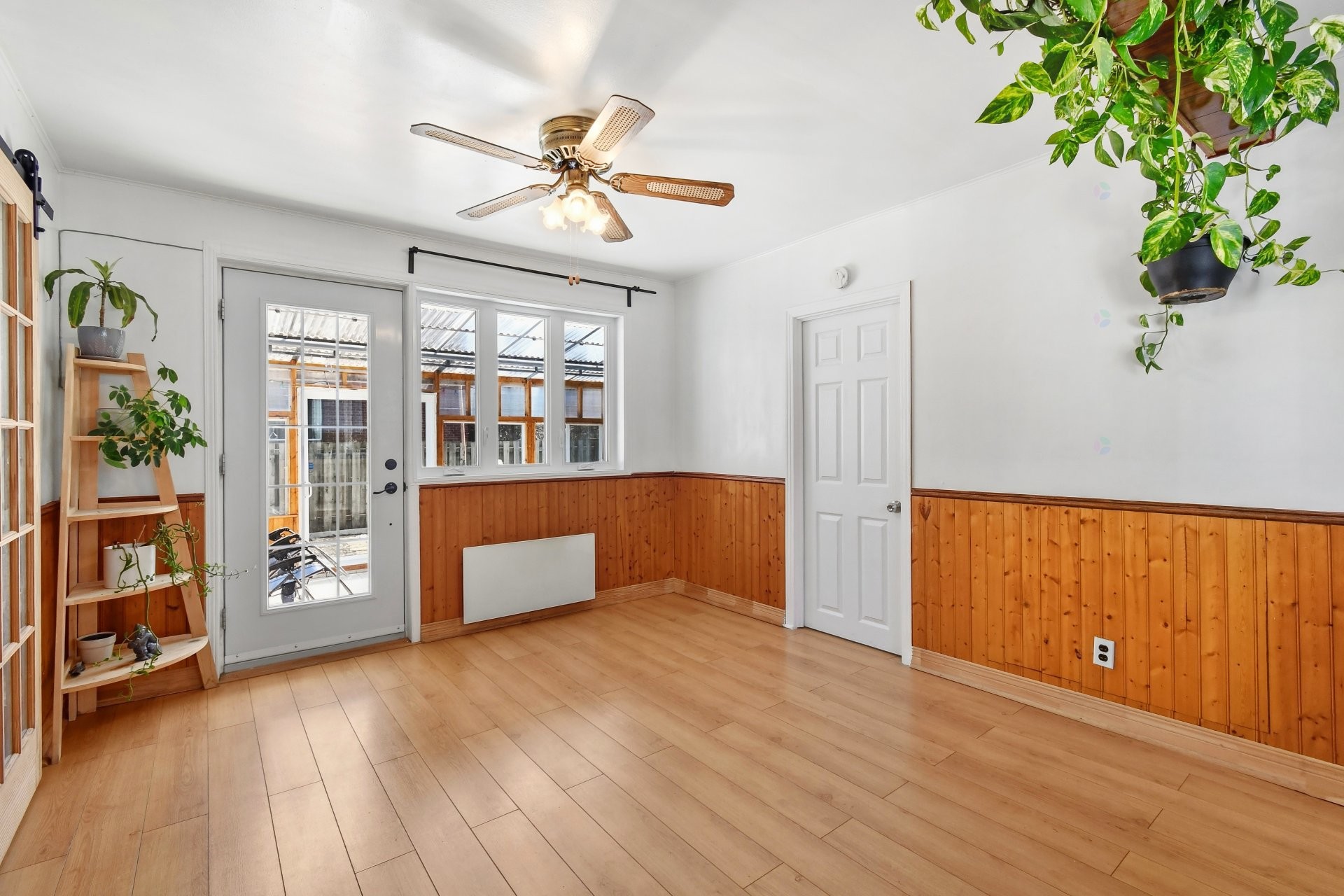 









2810


Rue Paul-Pau

,
Montréal (Mercier/Hochelaga-Maisonneuve),




QC
H1L4L7

