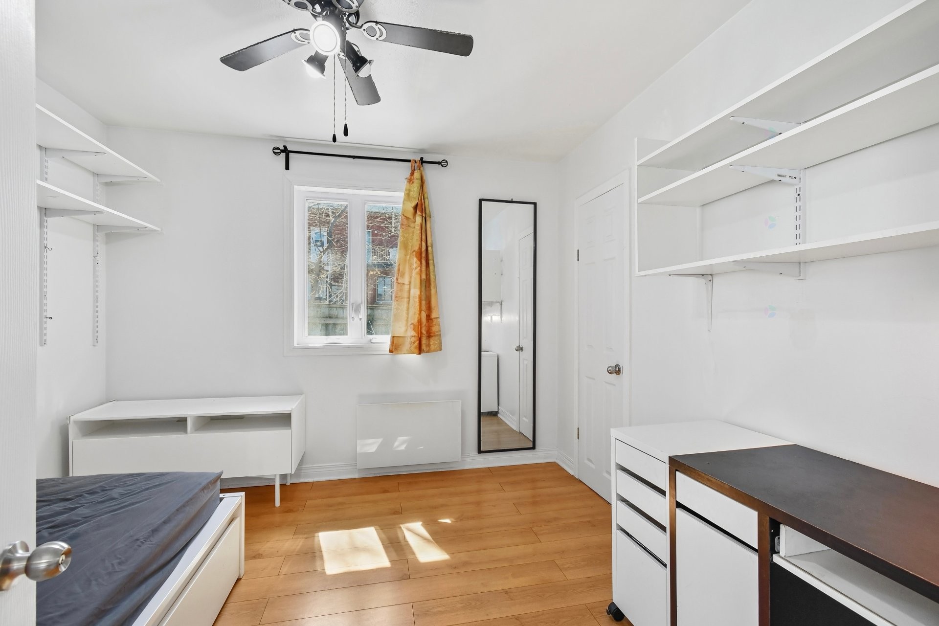 









2810


Rue Paul-Pau

,
Montréal (Mercier/Hochelaga-Maisonneuve),




QC
H1L4L7


