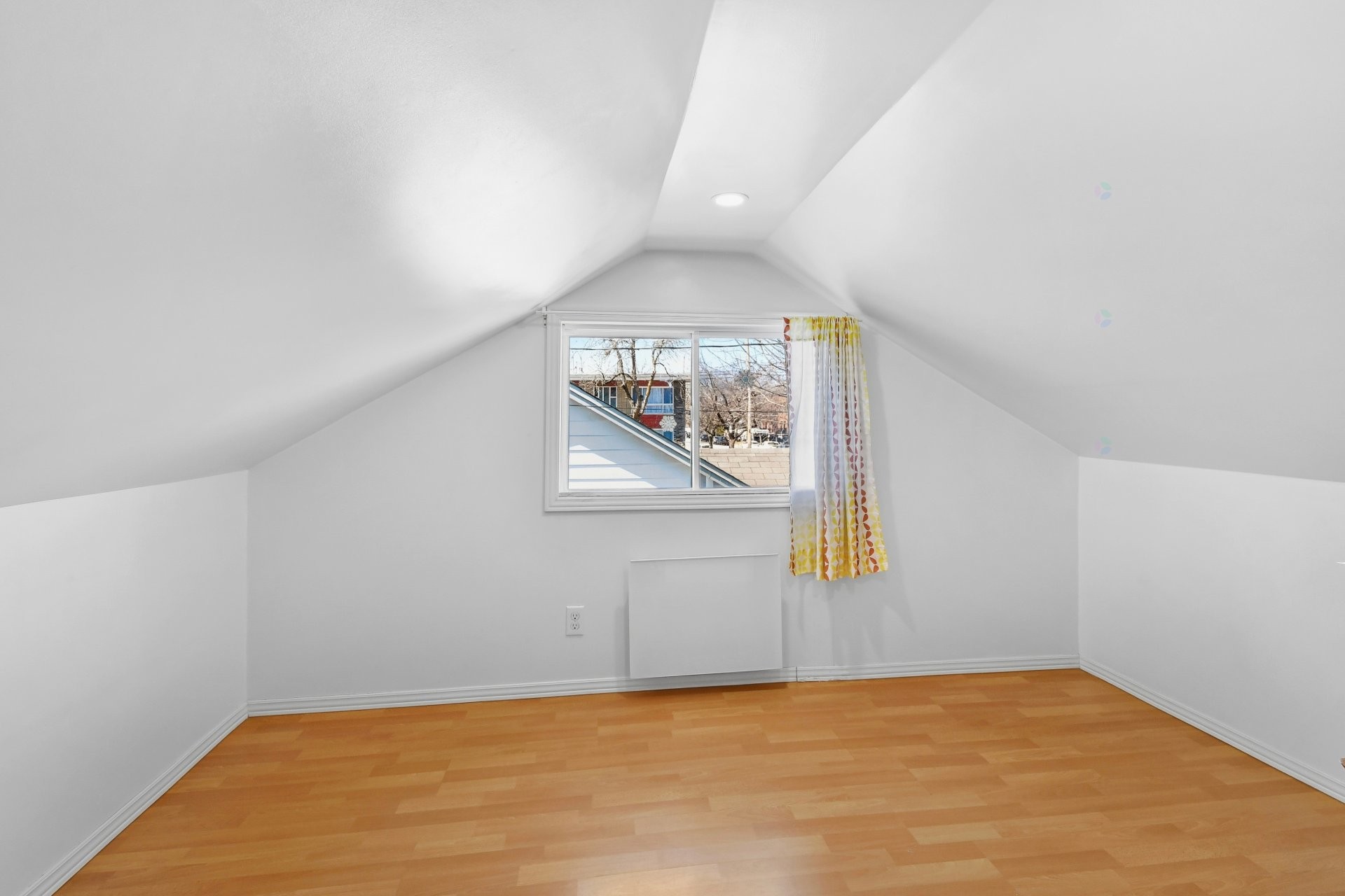 









2810


Rue Paul-Pau

,
Montréal (Mercier/Hochelaga-Maisonneuve),




QC
H1L4L7

