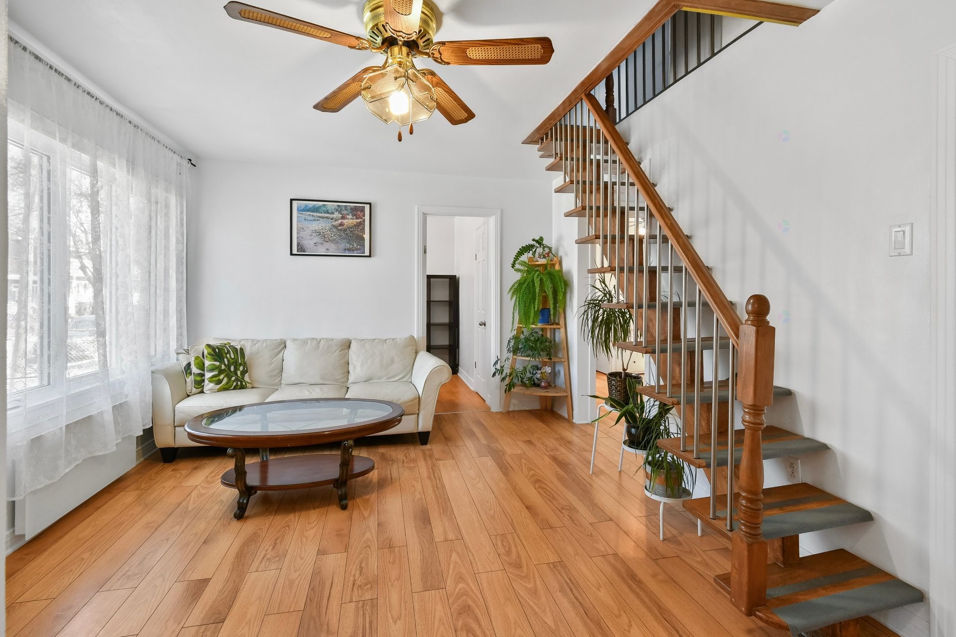 









2810


Rue Paul-Pau

,
Montréal (Mercier/Hochelaga-Maisonneuve),




QC
H1L4L7

