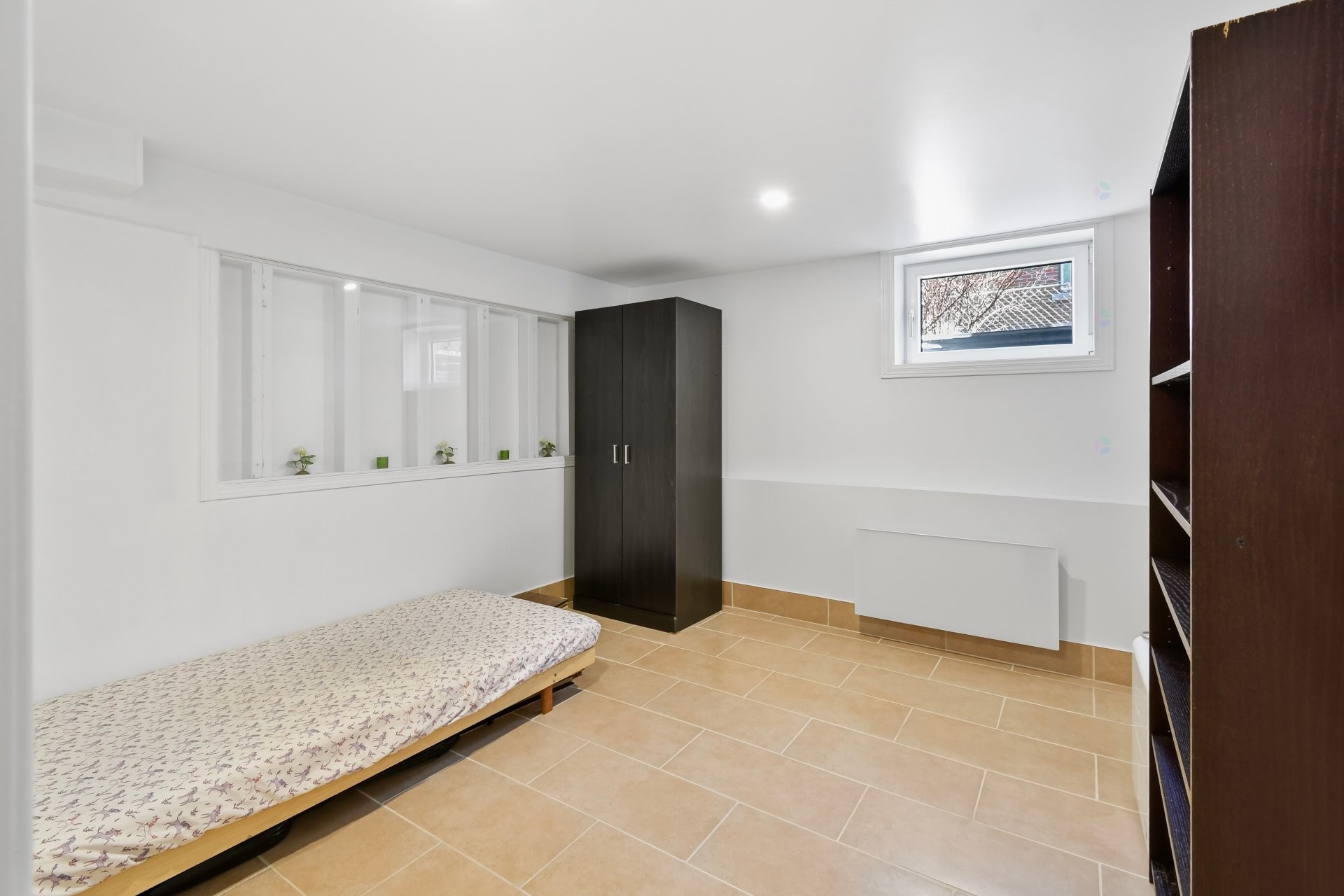 









2810


Rue Paul-Pau

,
Montréal (Mercier/Hochelaga-Maisonneuve),




QC
H1L4L7

