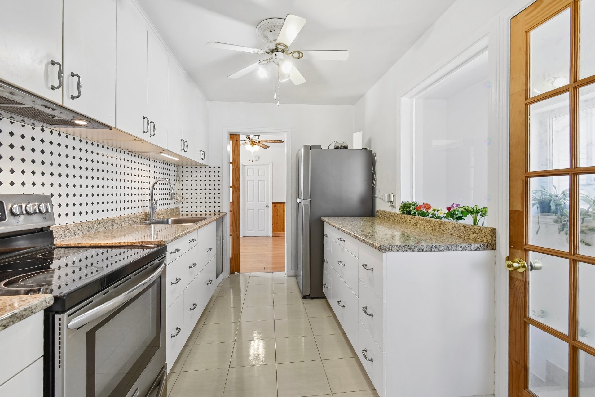 









2810


Rue Paul-Pau

,
Montréal (Mercier/Hochelaga-Maisonneuve),




QC
H1L4L7

