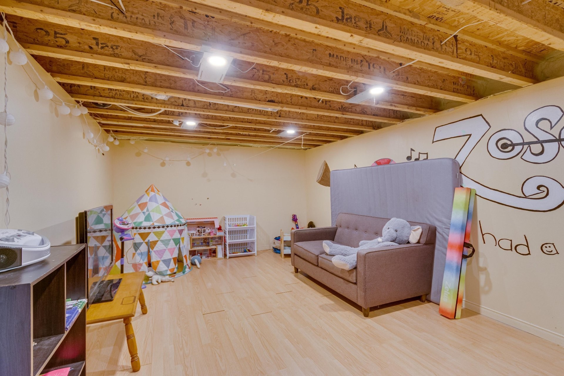 









14


Rue de Jasper

,
Cantley,




QC
J8V3B2

