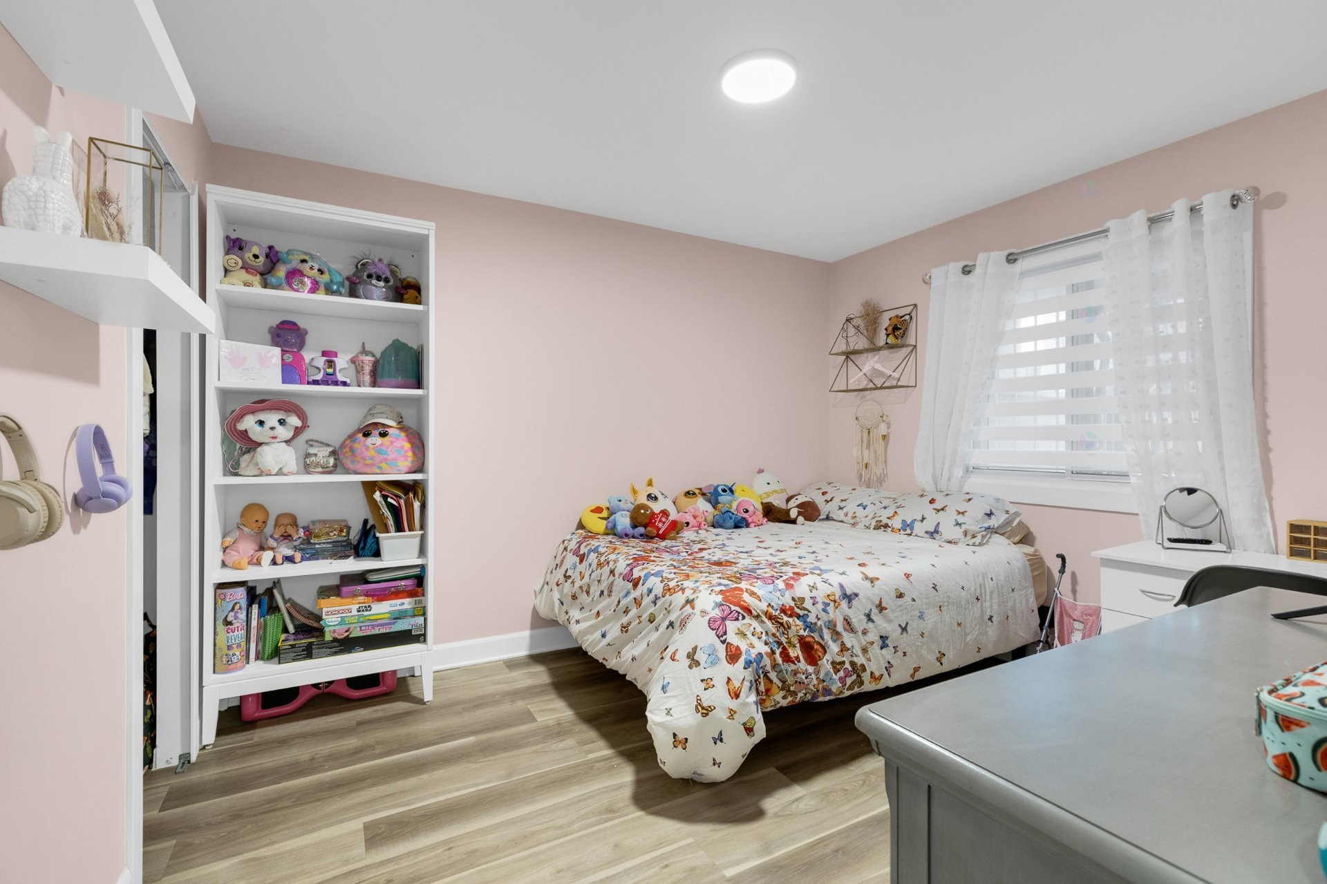 









11641

 - 11645


Av. Laurier

,
Montréal (Montréal-Nord),




QC
H1G4A8

